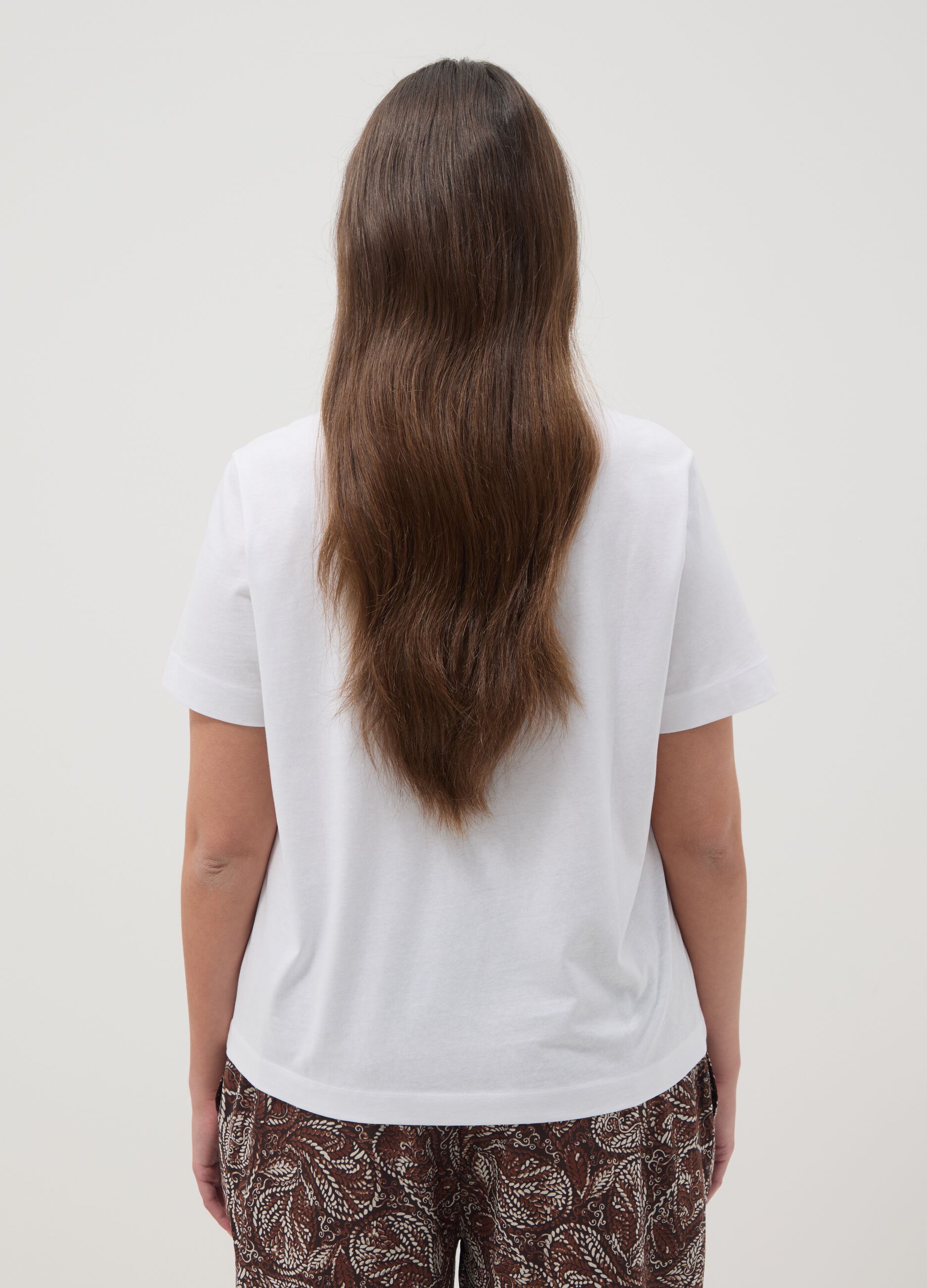 White pure cotton T-shirt with front print