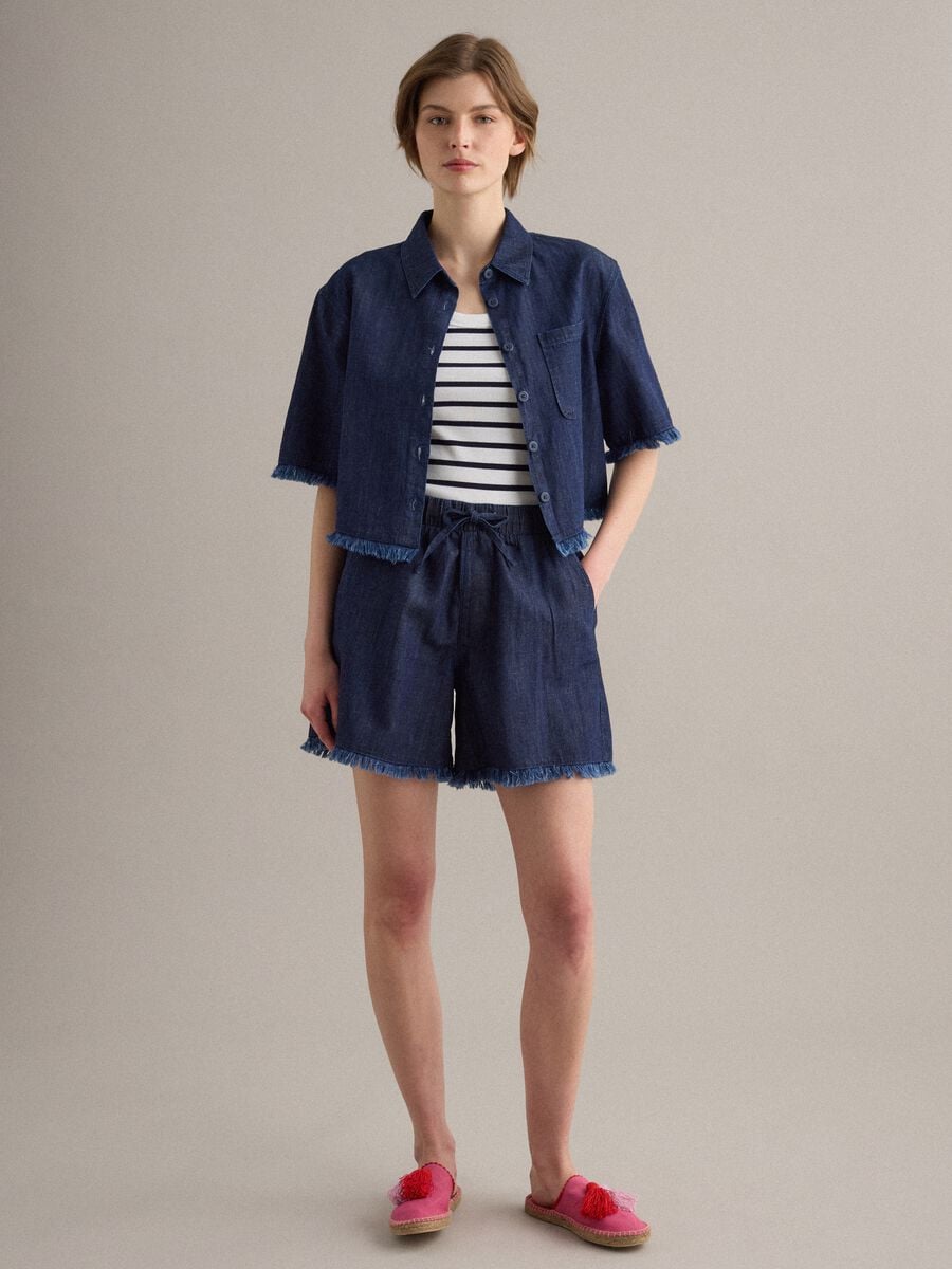 Blue denim shirt in cotton blend, oversized fit with frayed hem_2