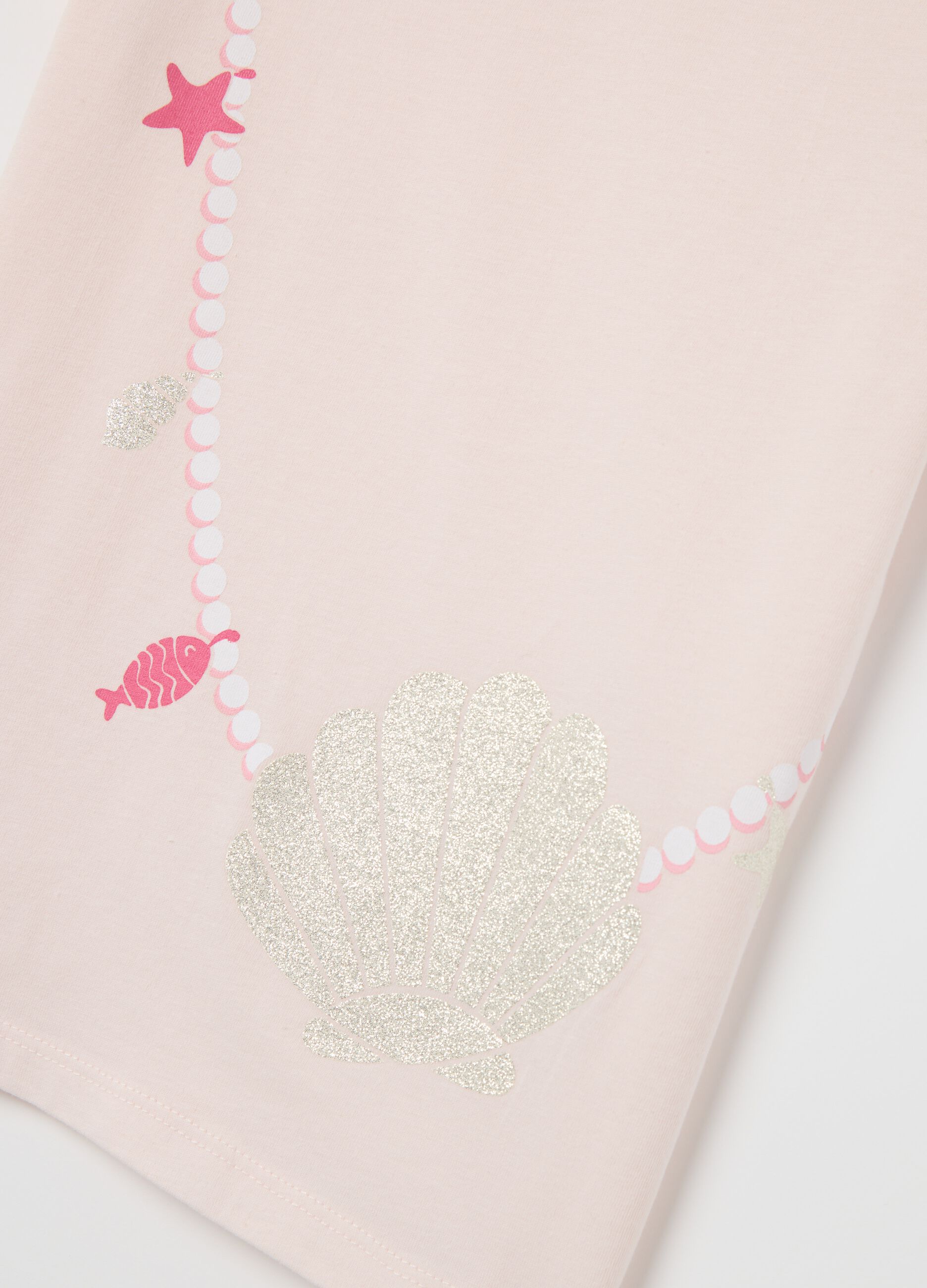 Pink T-shirt in cotton with glitter print
