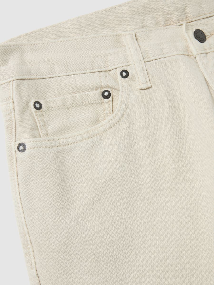 Denim trousers with five pockets_2