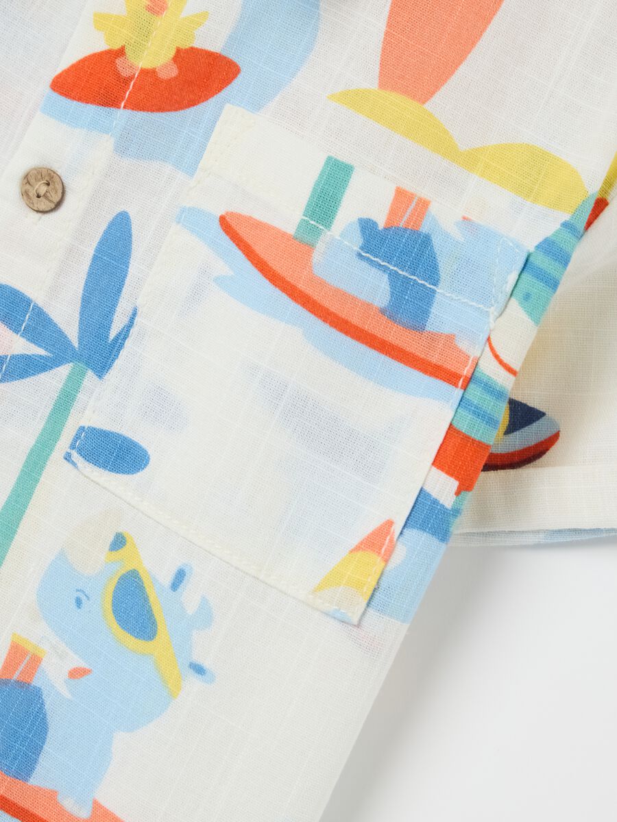 Boys’ short-sleeved multicoloured shirt in 100% cotton with regular fit_2