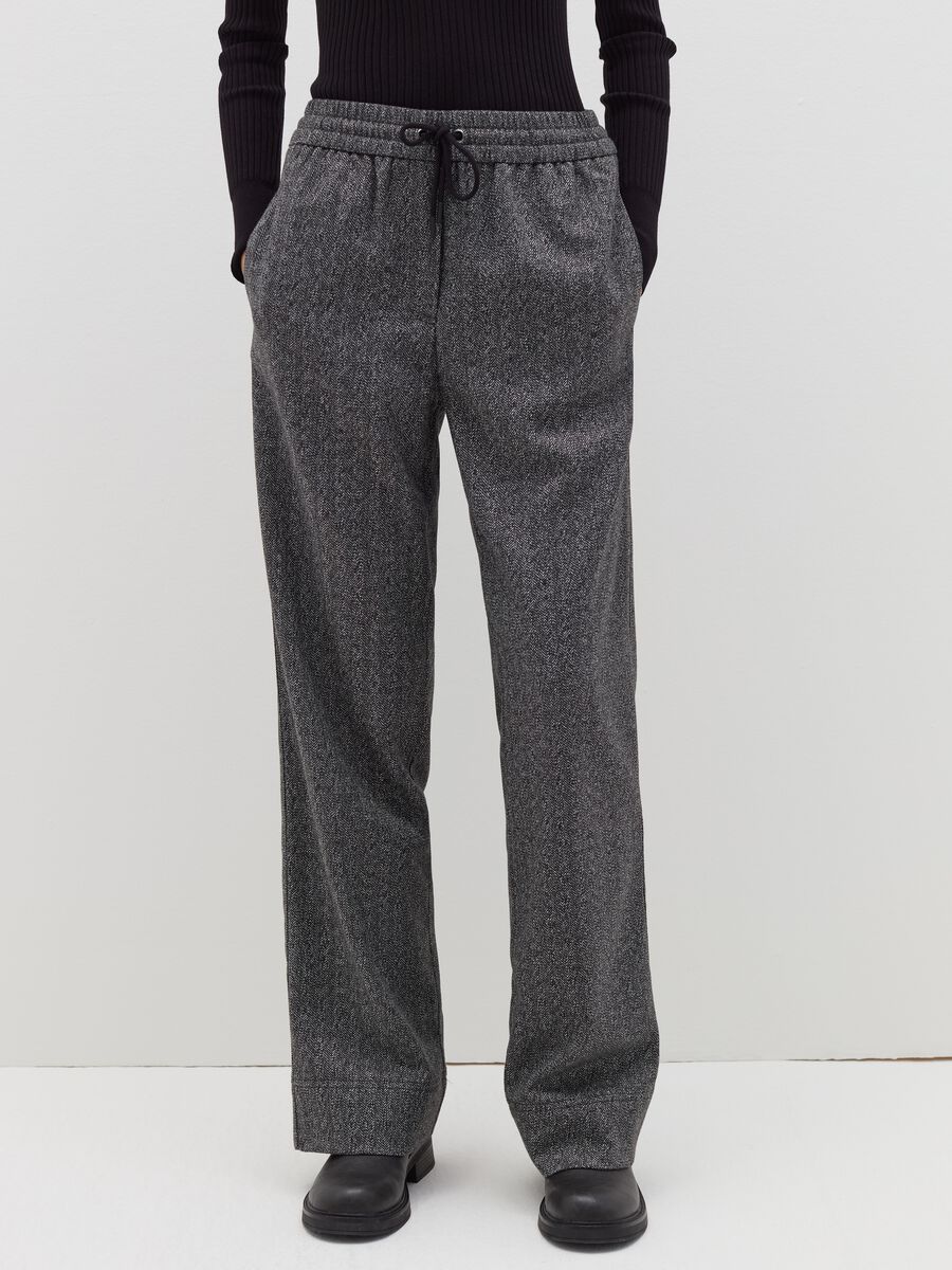 Relaxed-fit trousers with drawstring_1