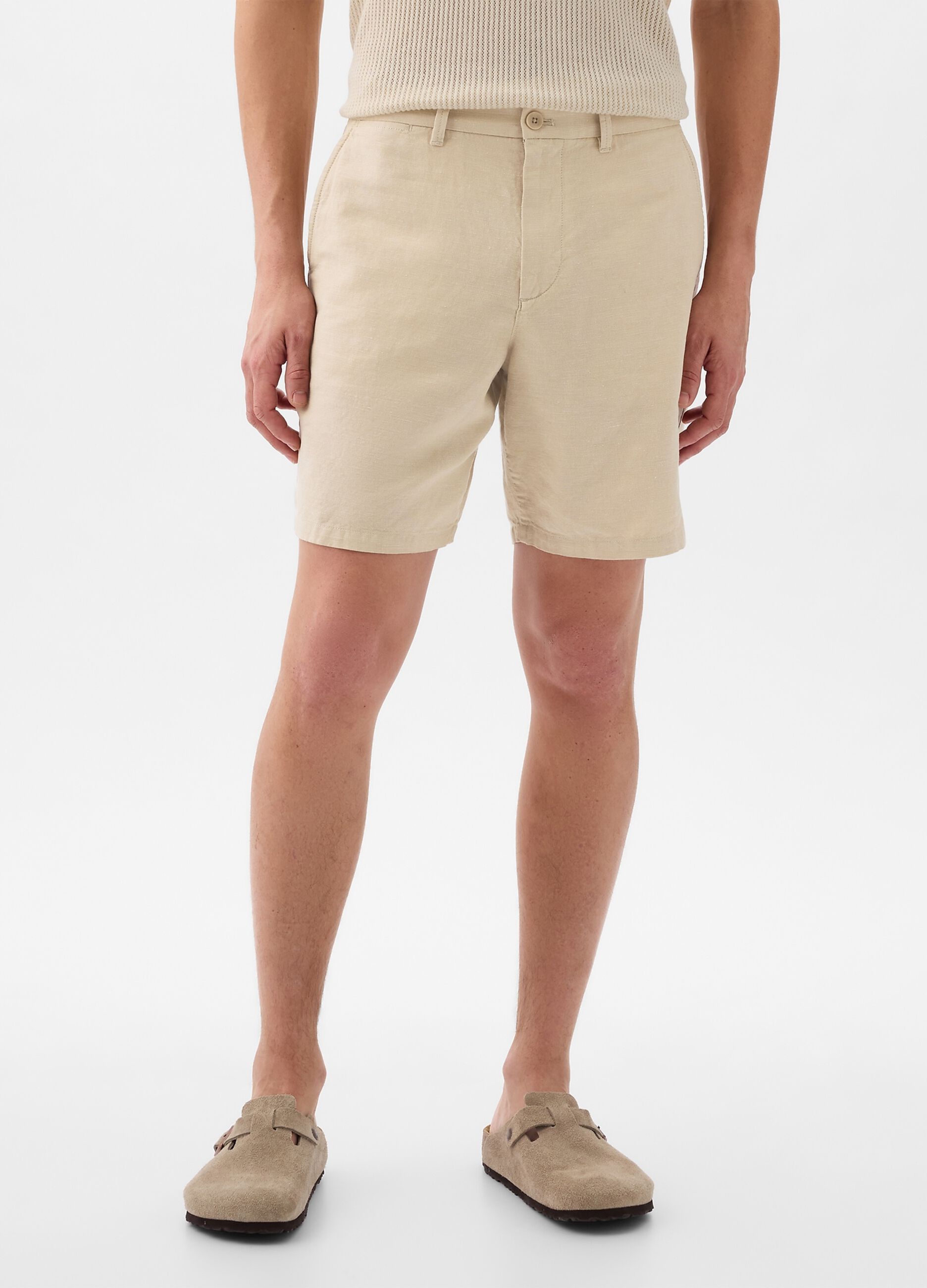 Relaxed-fit Bermuda shorts in cotton and linen