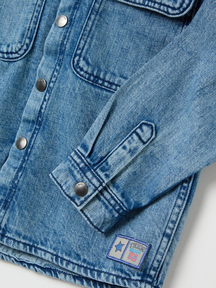 Denim shacket with hood_3