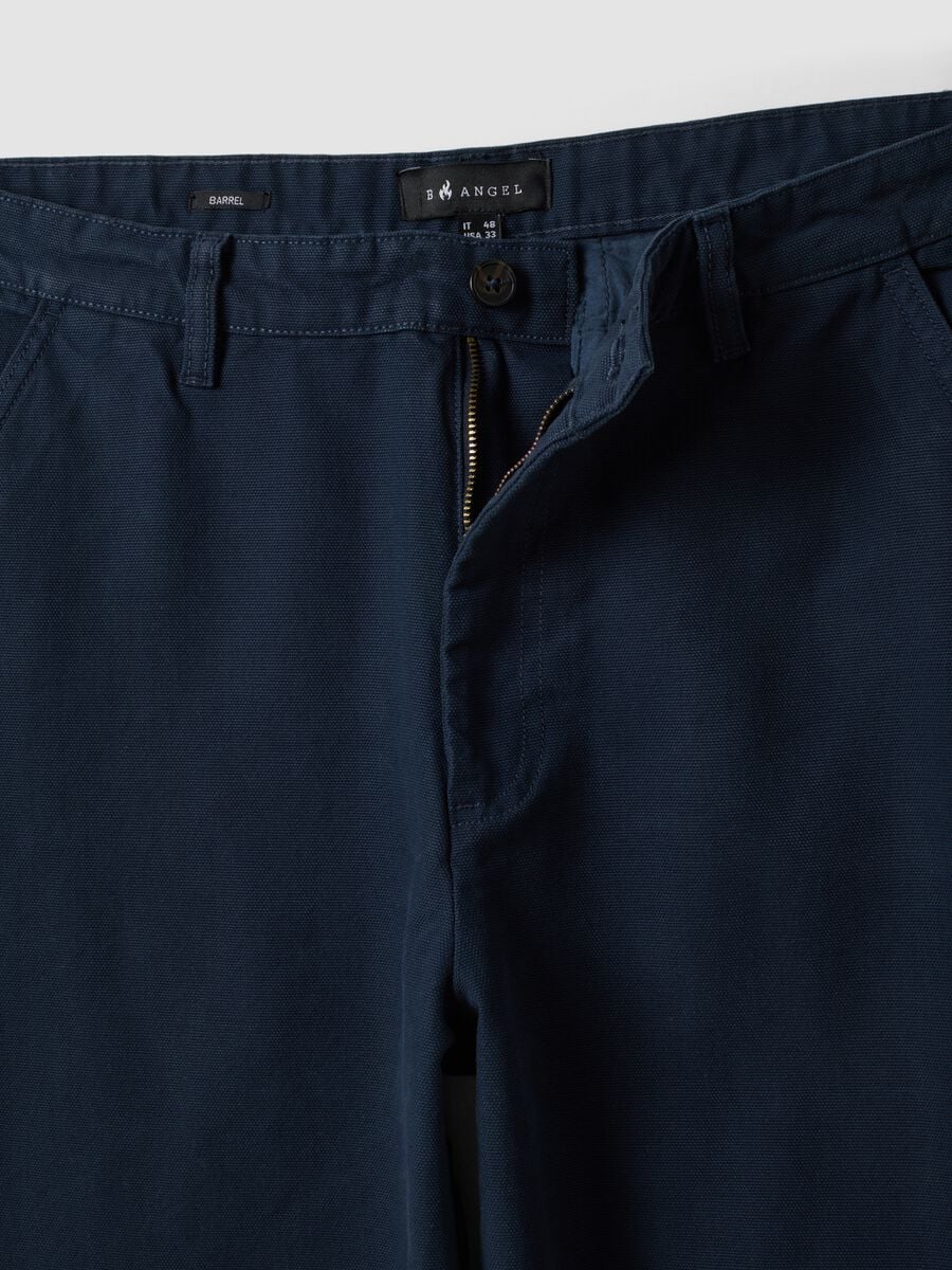 Pantaloni chino blu in puro cotone barrel fit_5