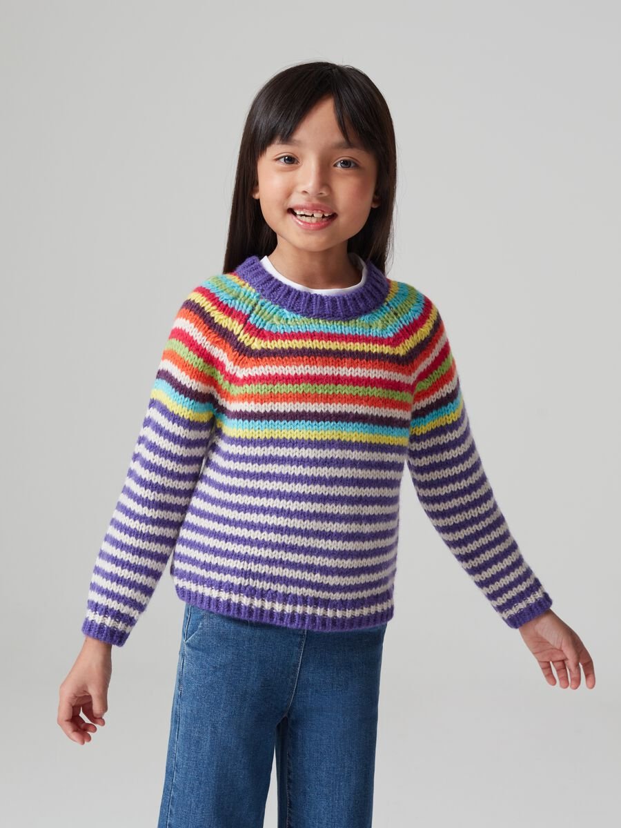 Pullover con fantasia a righe_1
