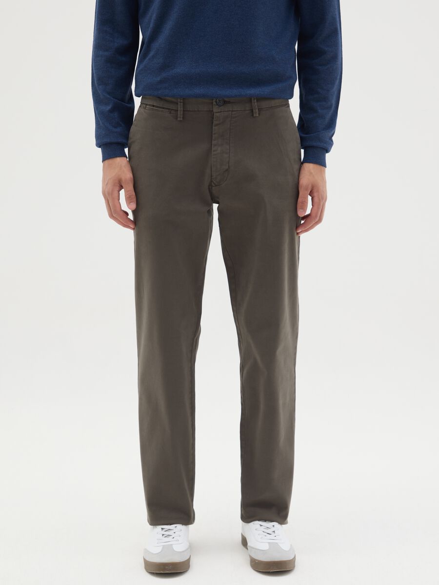 Brown stretch cotton regular fit trousers_3