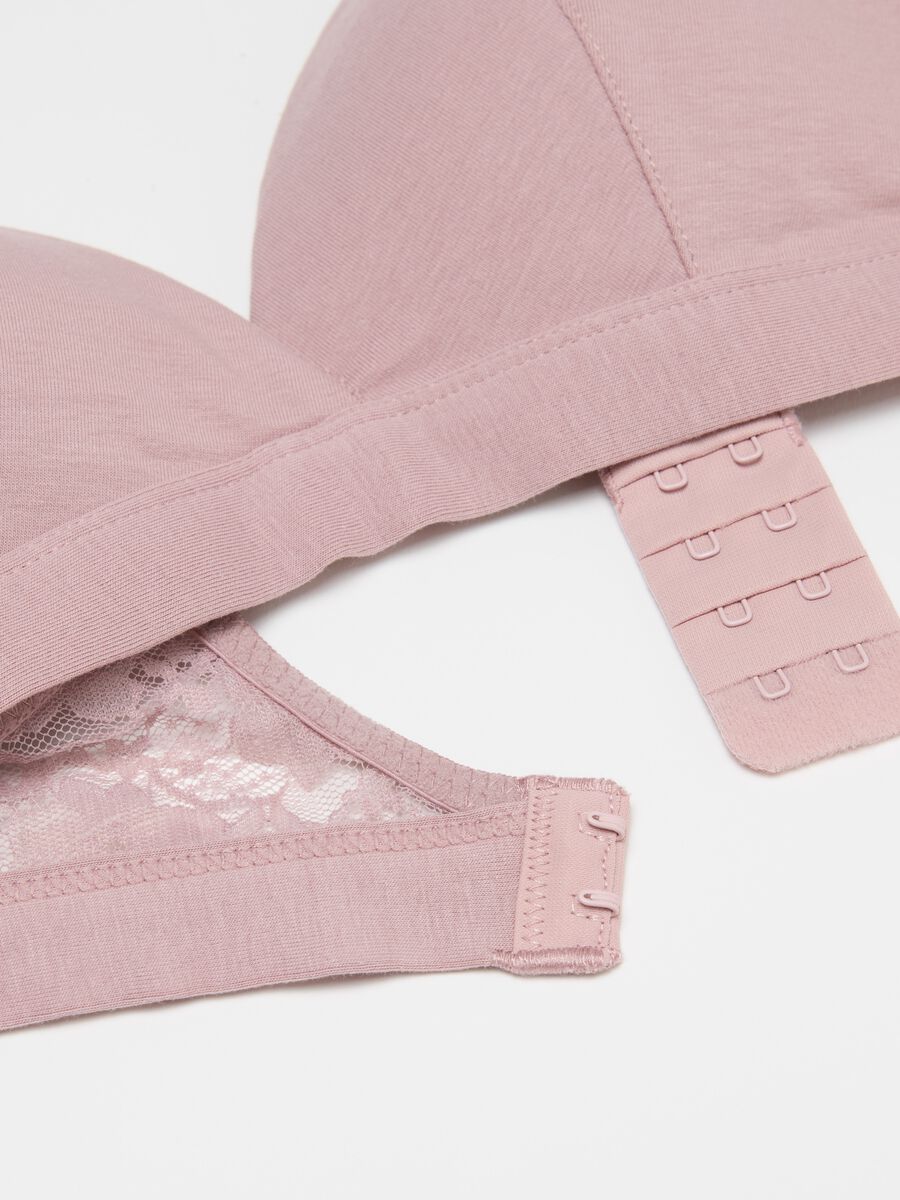 Triangle bra with lace inserts_5