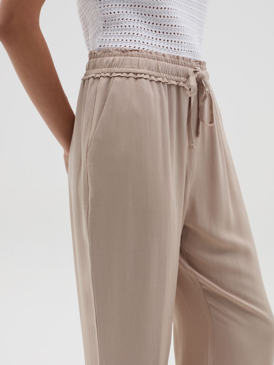 Jogger trousers in viscose with drawstring_2