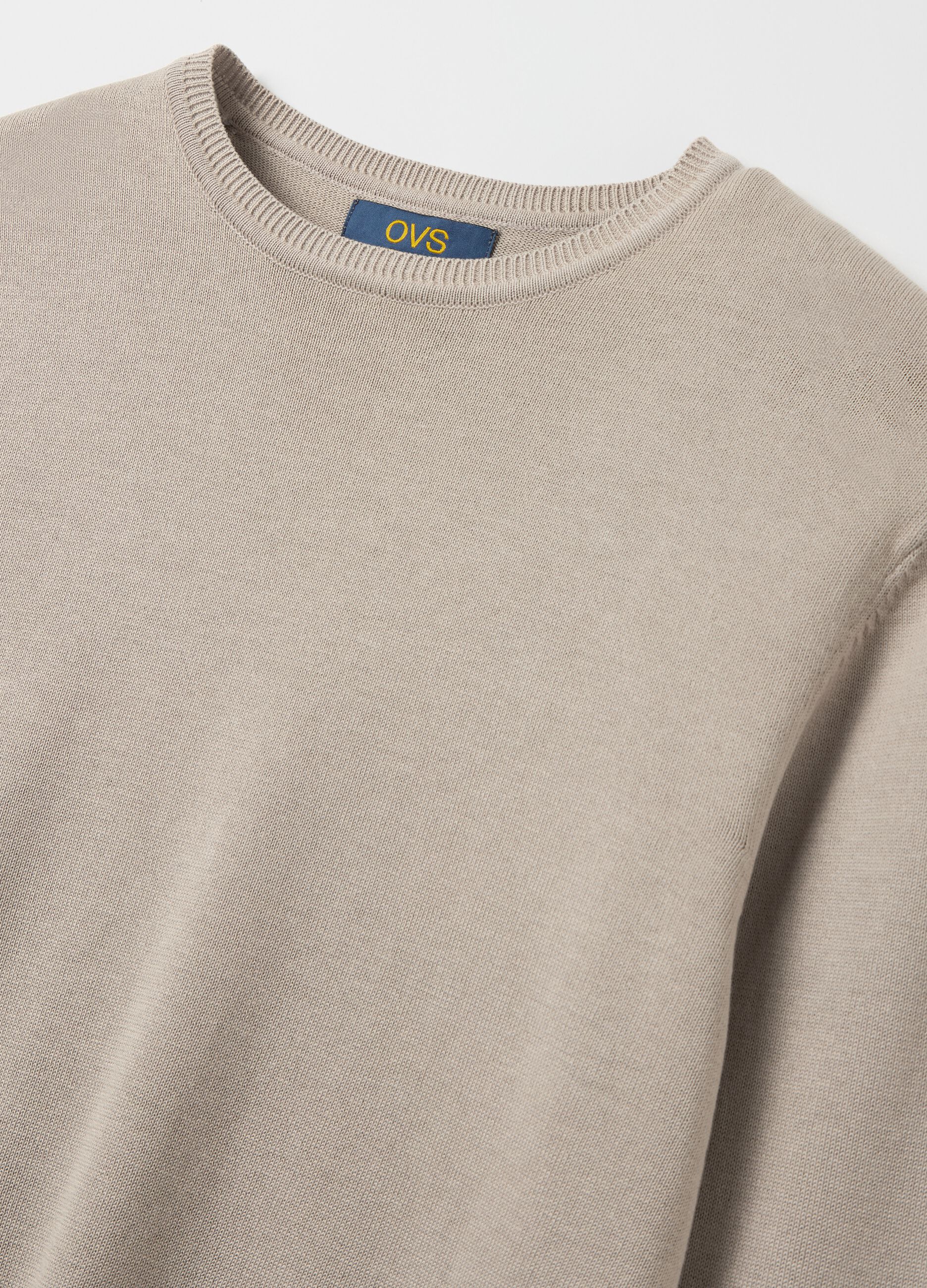Cotton pullover with round neck