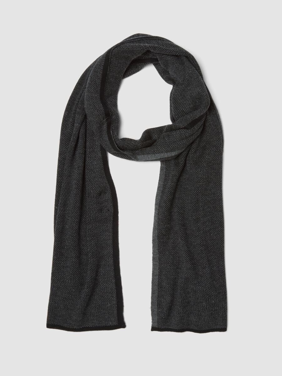 Grey and black knitted wool-blend scarf_0