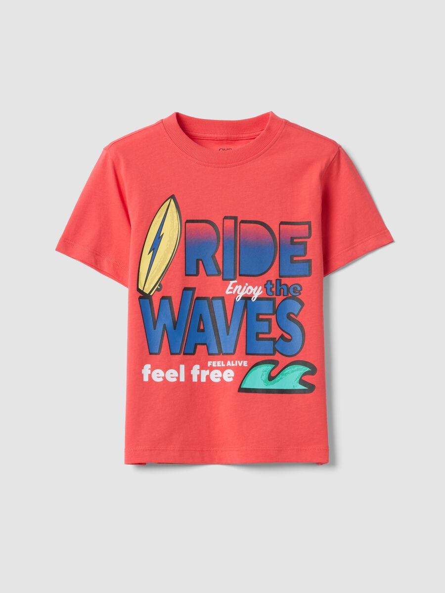 Red pure cotton boys&rsquo; T-shirt with surf print, regular fit_0