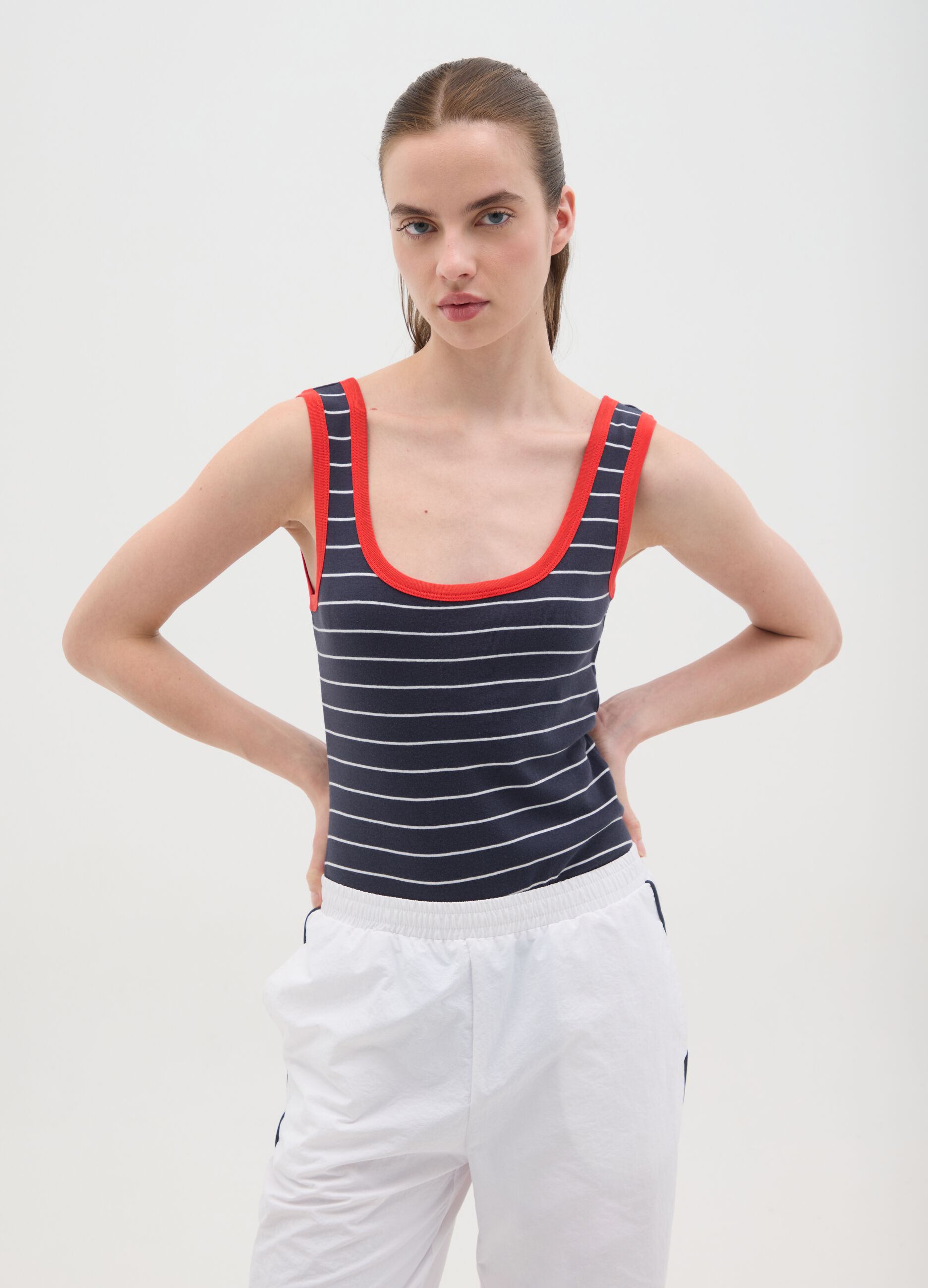 Women's multicolour regular fit pure cotton vest