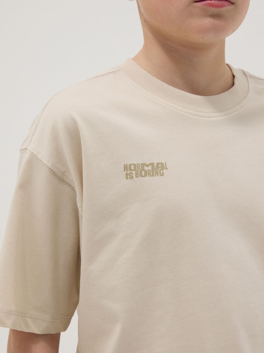 Beige oversized pure cotton T-shirt for boys_1