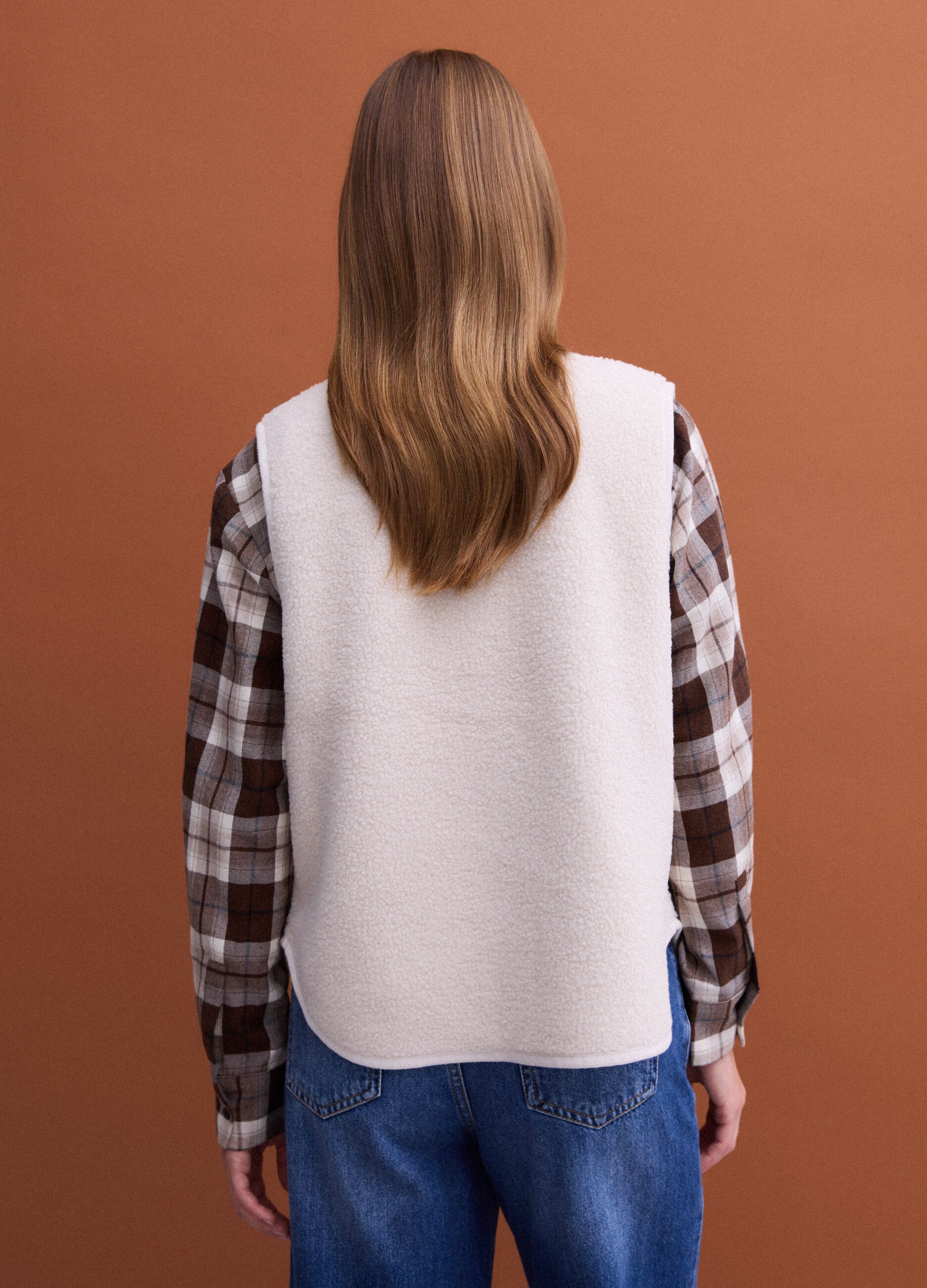 White crew-neck regular-fit sherpa gilet