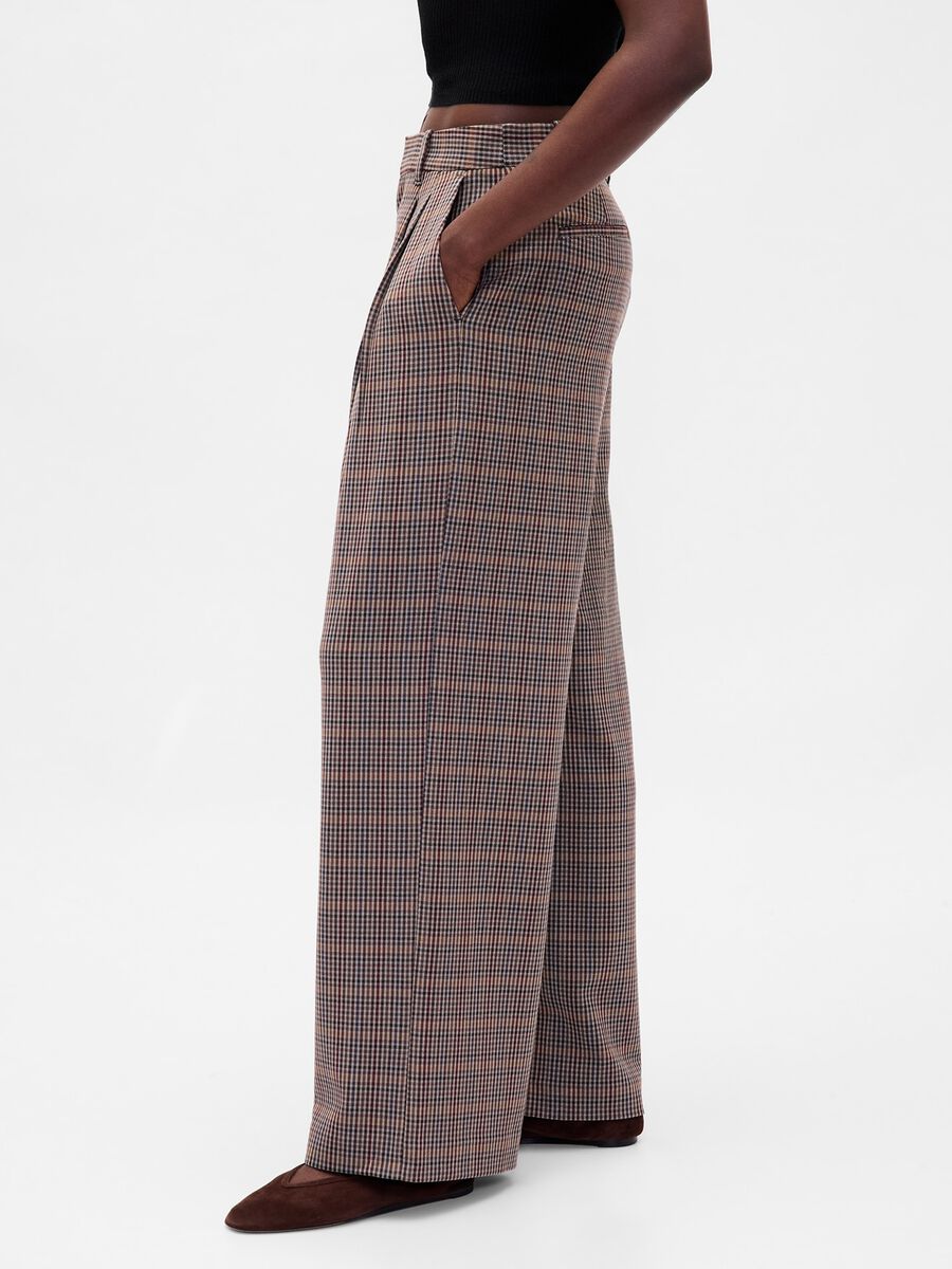 Brown stretch fabric trousers_3