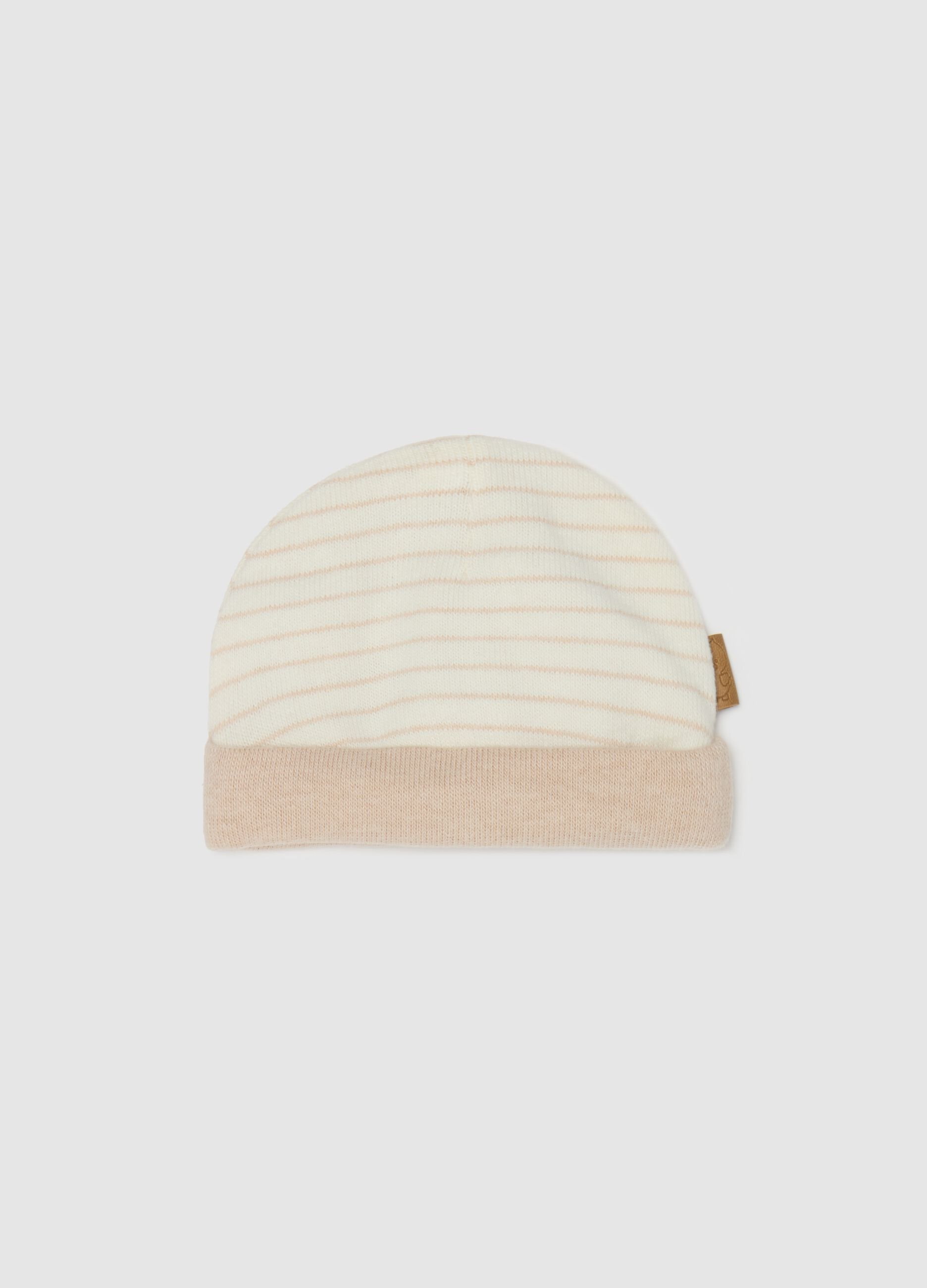 Striped hat with fold