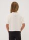 T-shirt beige in puro cotone con collo a costine e scritta frontale_2