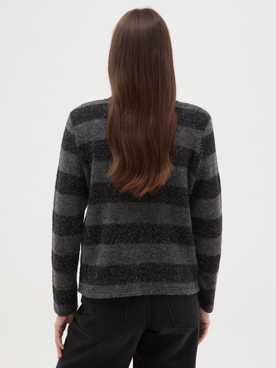 Maglia con maniche lunghe a righe multicolor regular fit_2