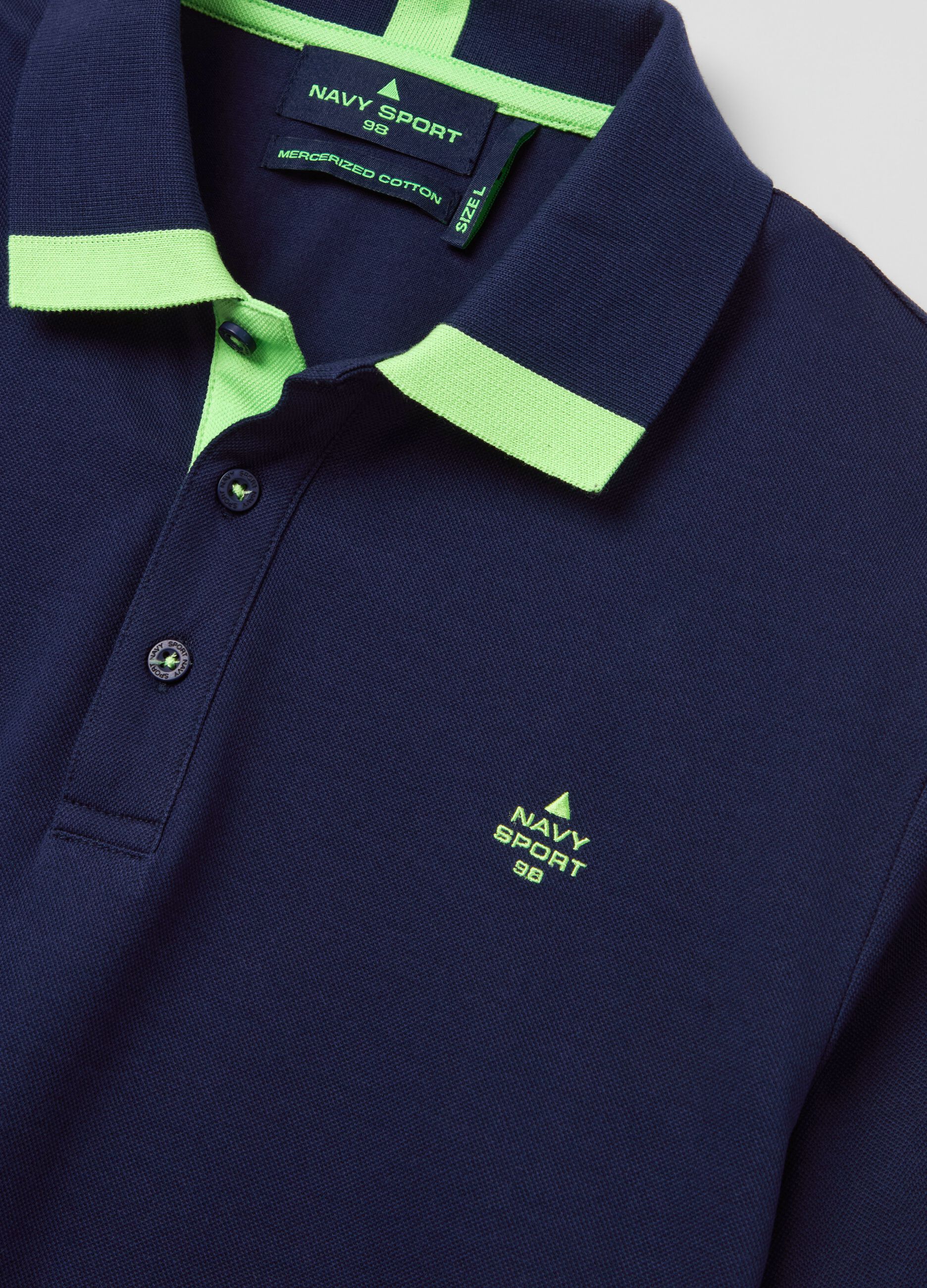 Polo shirt with contrasting detail and logo embroidery