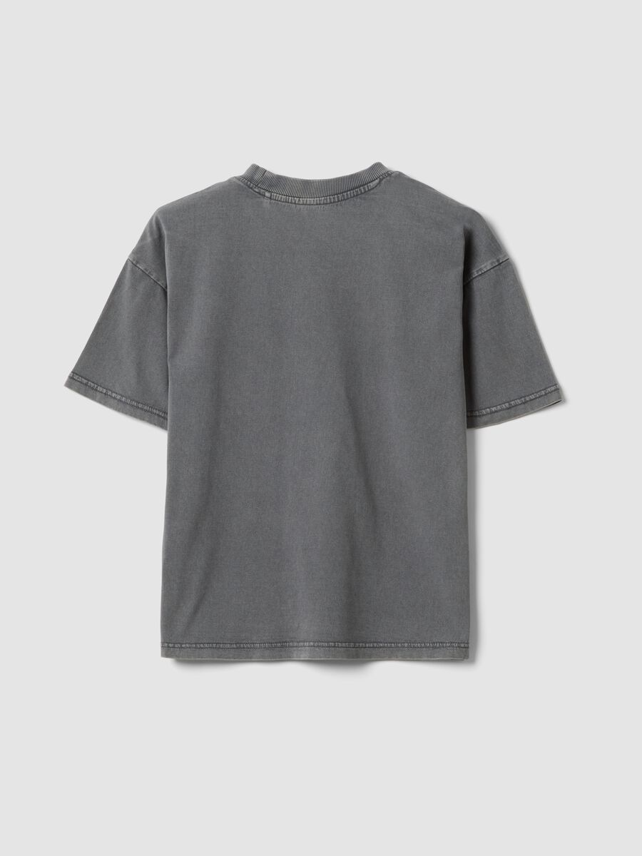 T-shirt grigia in puro cotone a maniche corte da ragazzo oversize fit_1