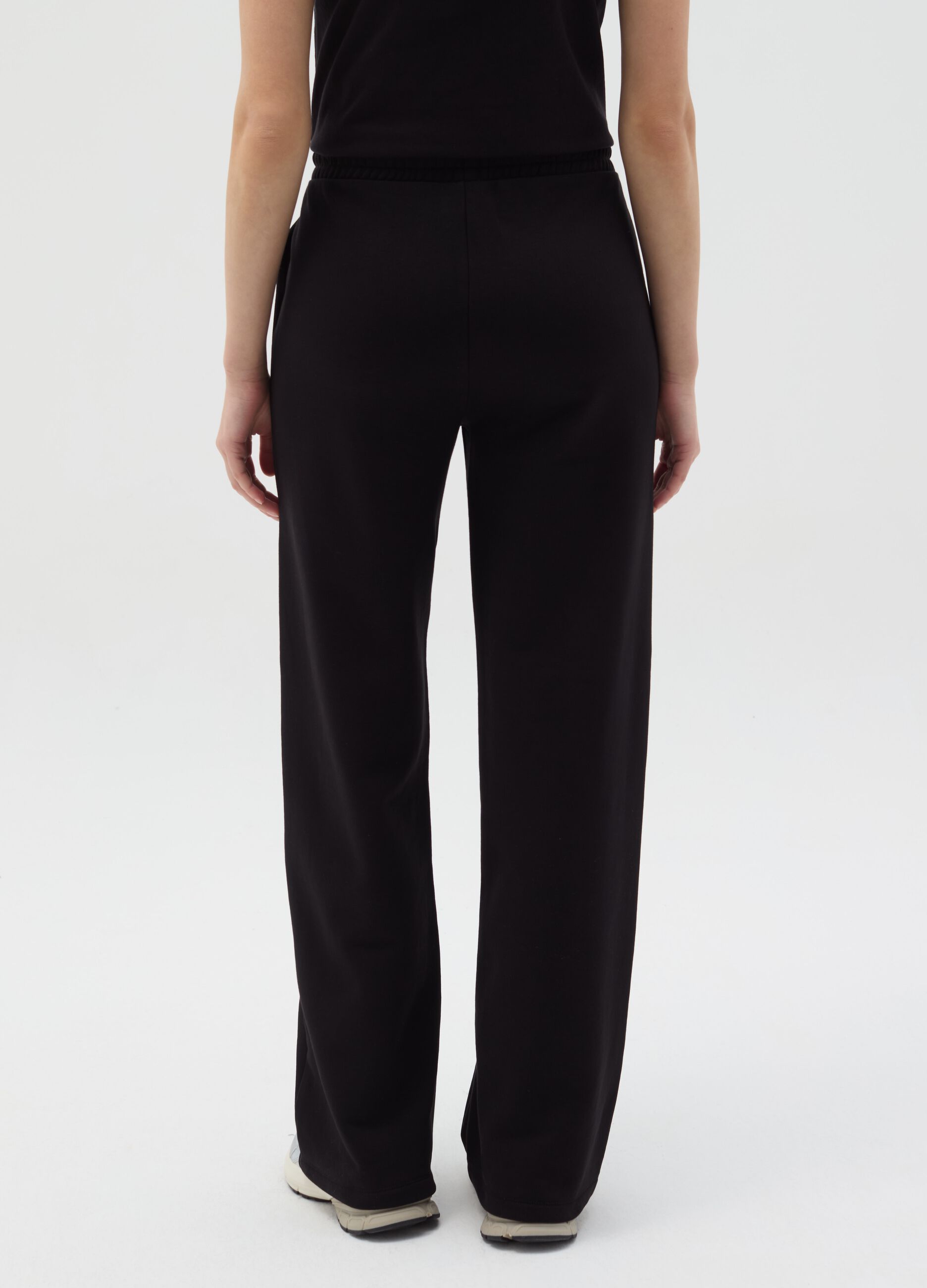 Essential straight-fit joggers with drawstring
