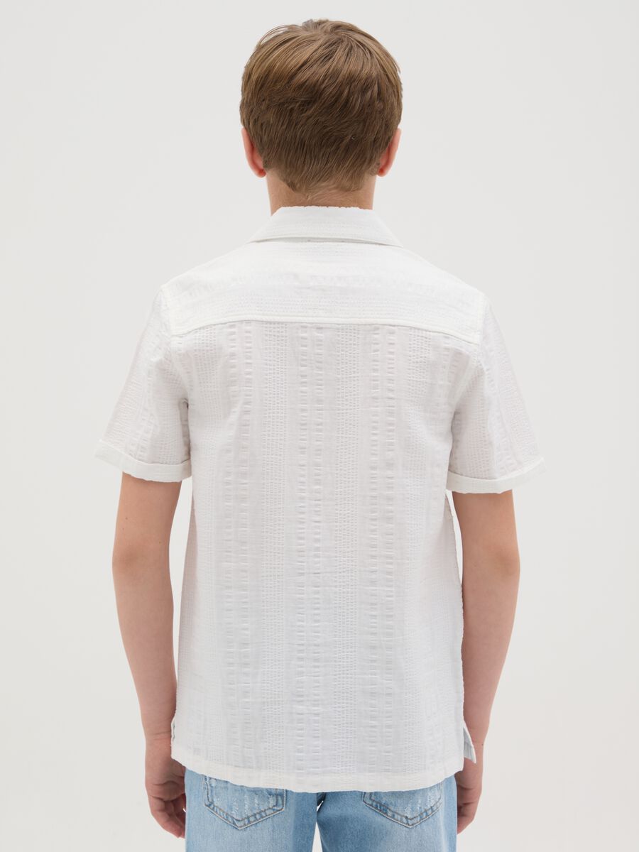 White bowling shirt with short sleeves_1