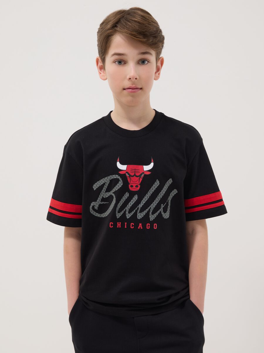 Boys' relaxed fit black pure cotton T-shirt - Chicago Bulls_0