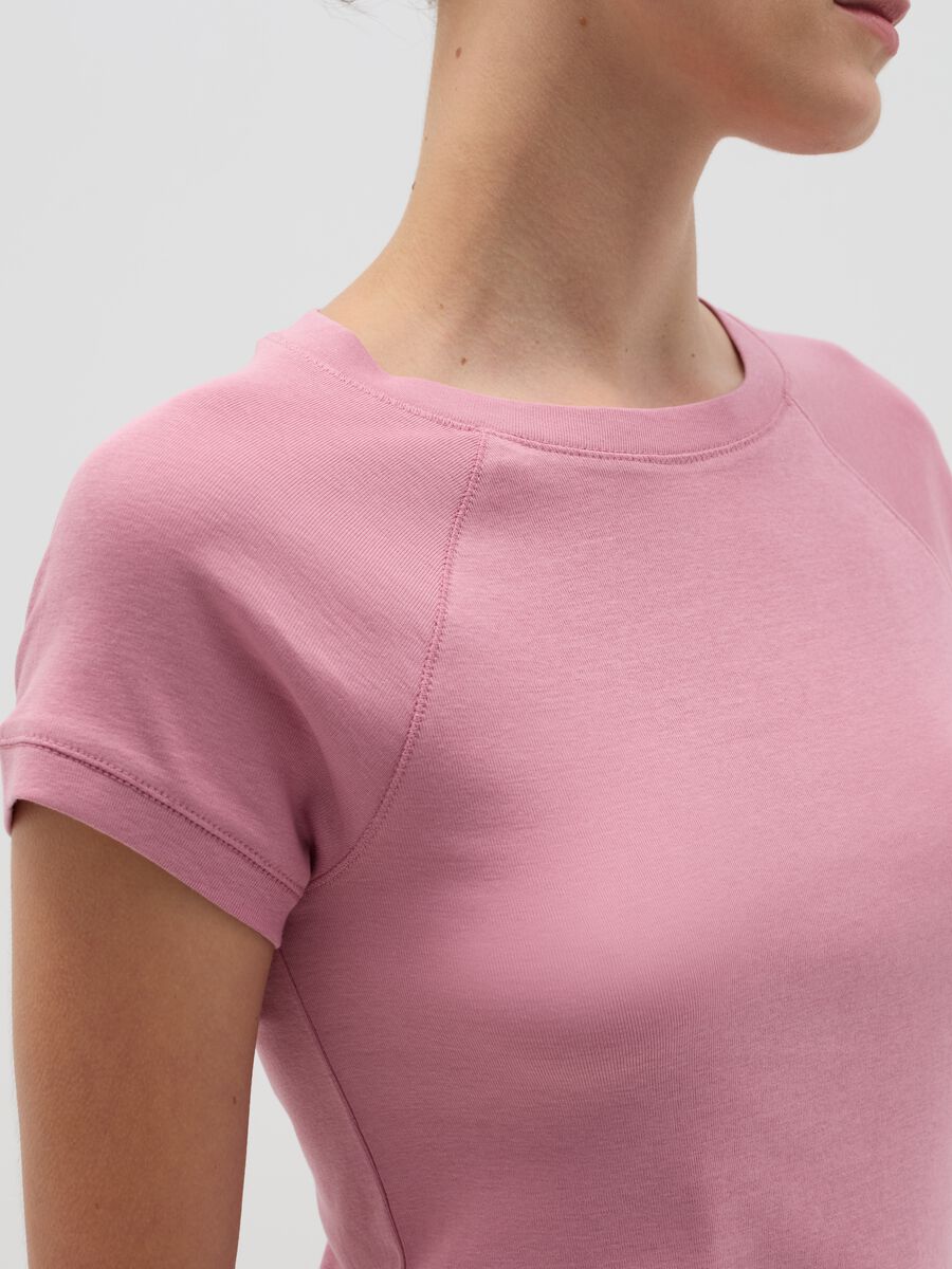 T-shirt with raglan sleeves_2