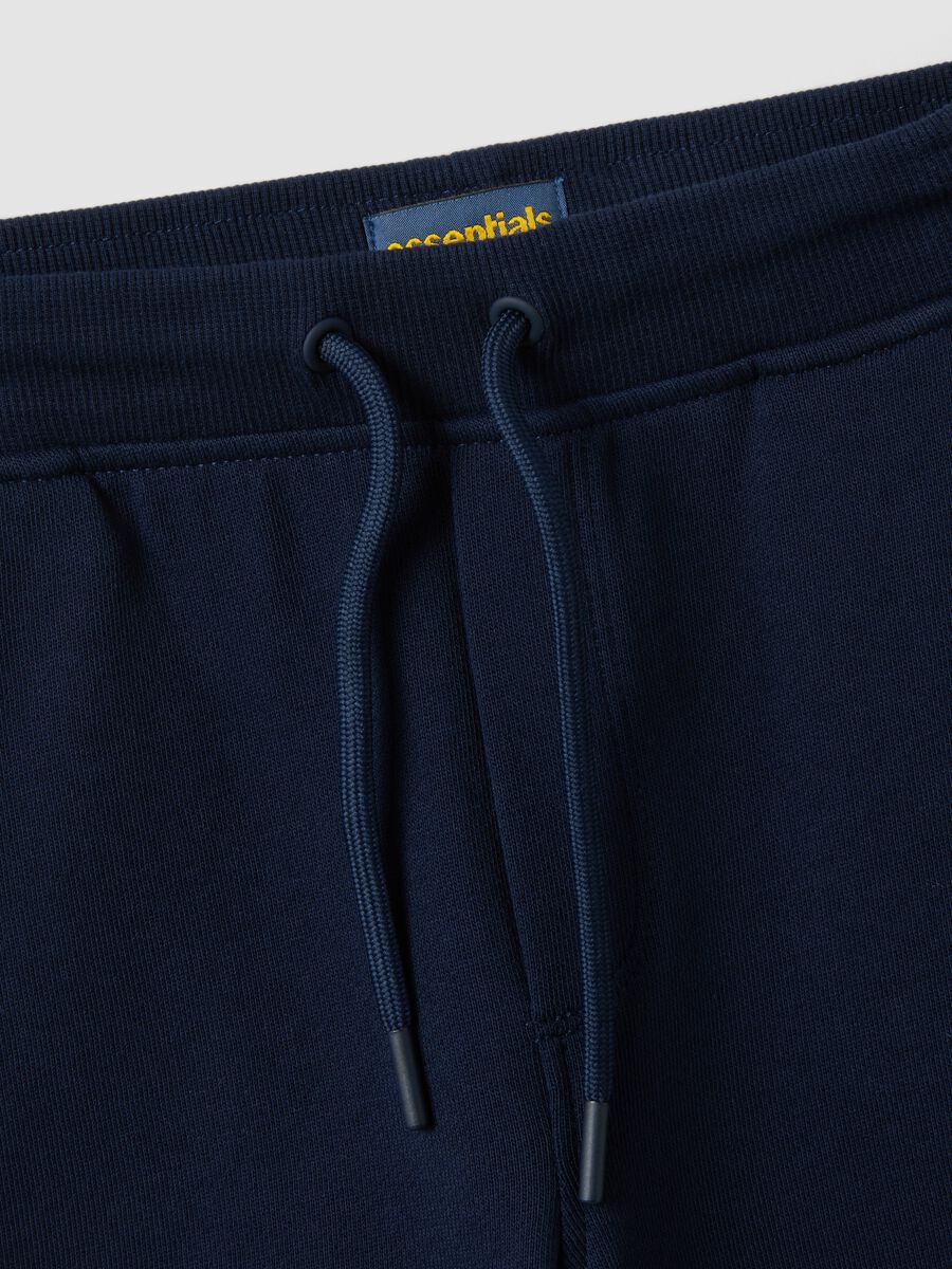 Pantaloni corti in puro cotone blu da bambino slim fit_3