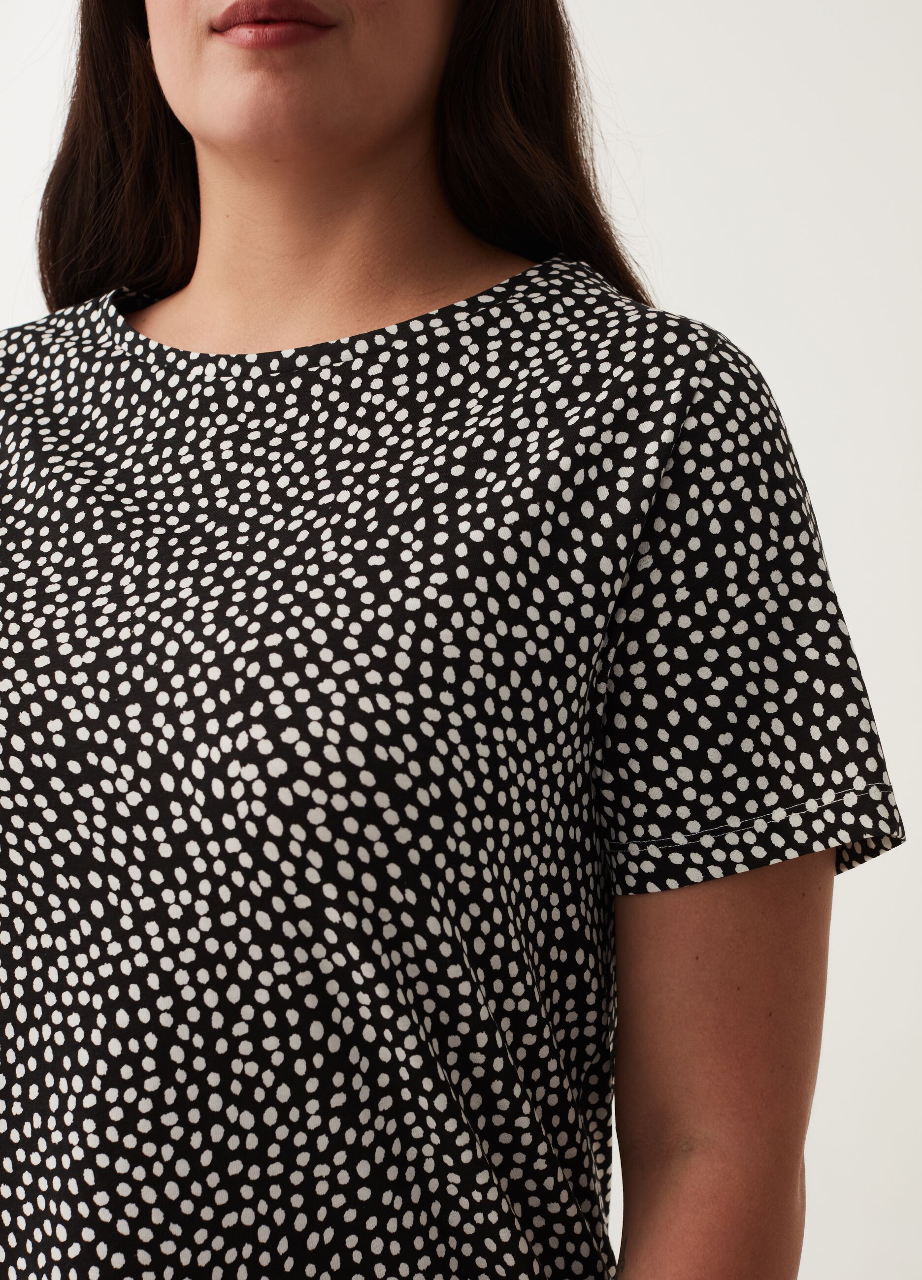 T-shirt con fantasia maculata Curvy_3