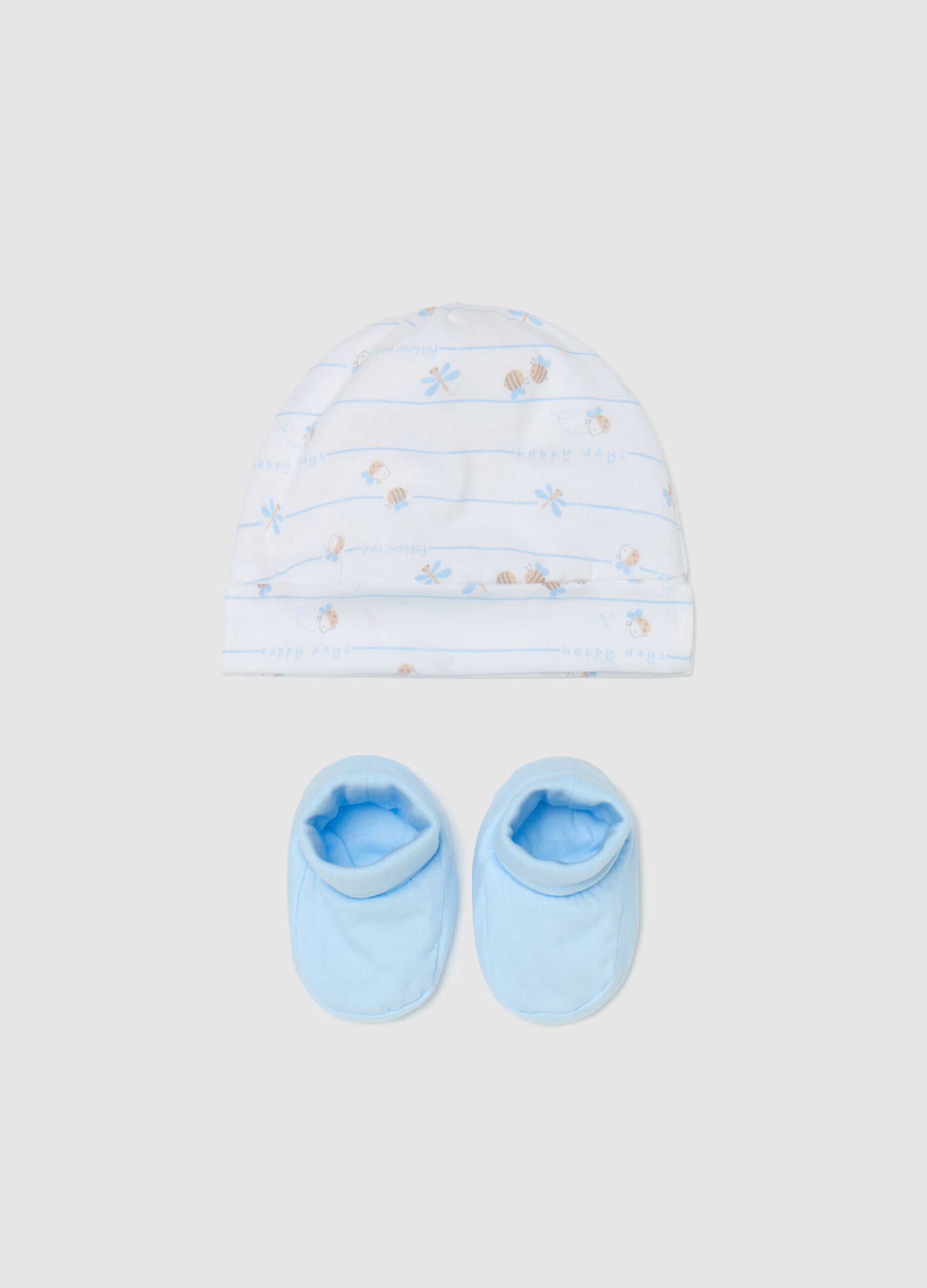 Hat and shoes set with bees print