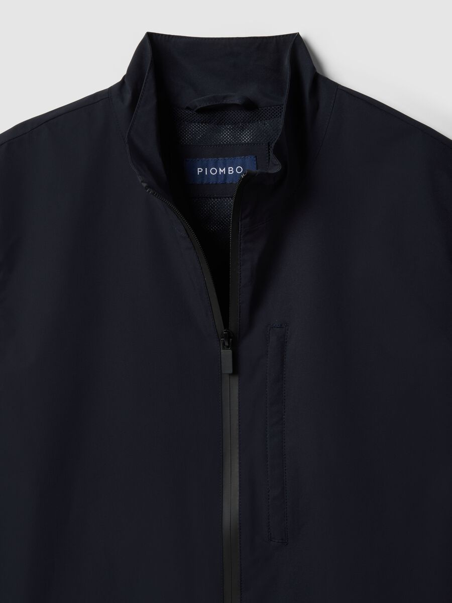 Ultra-light blue regular fit gilet with full zip_5