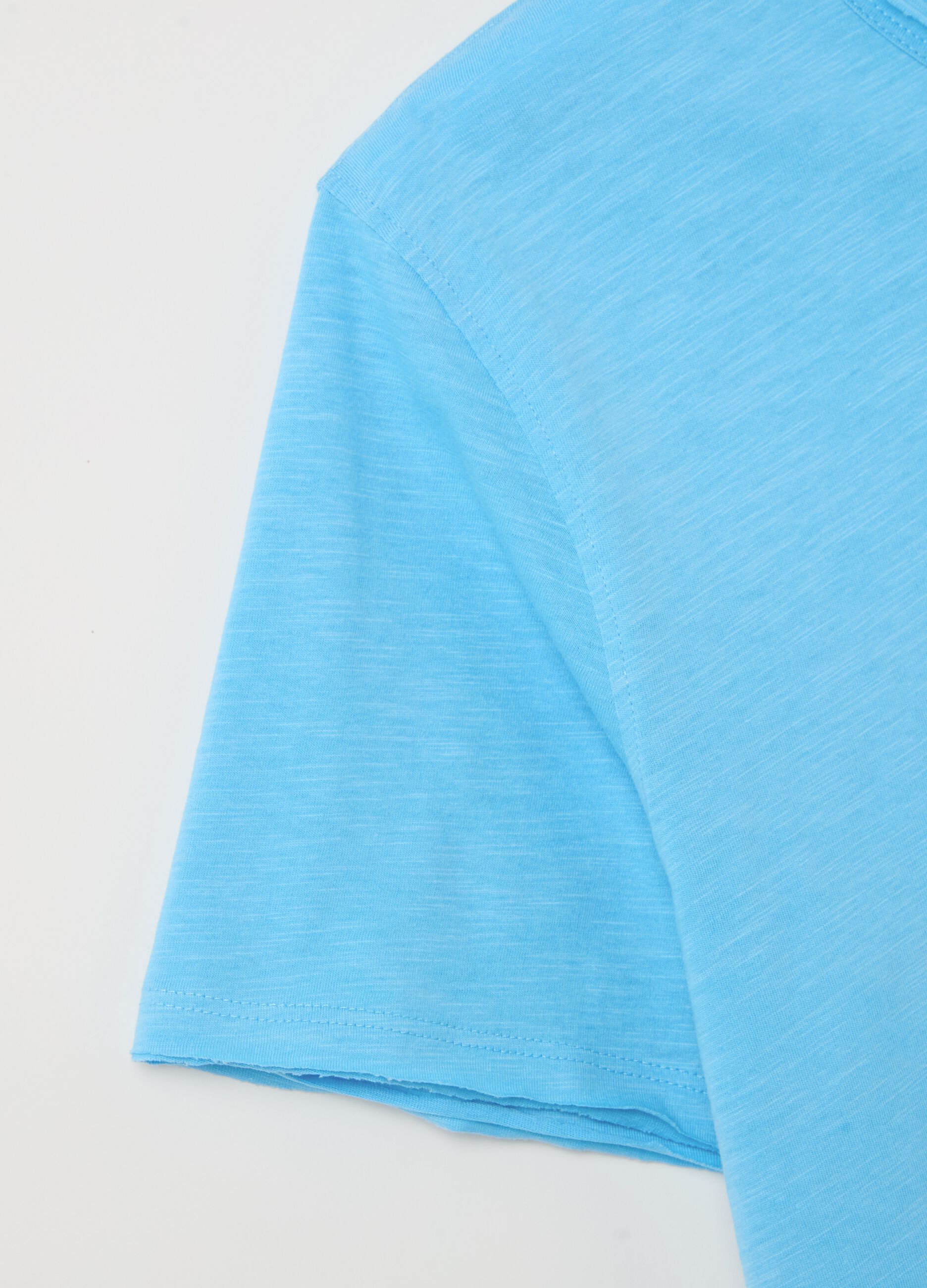 Cotton T-shirt with round neck