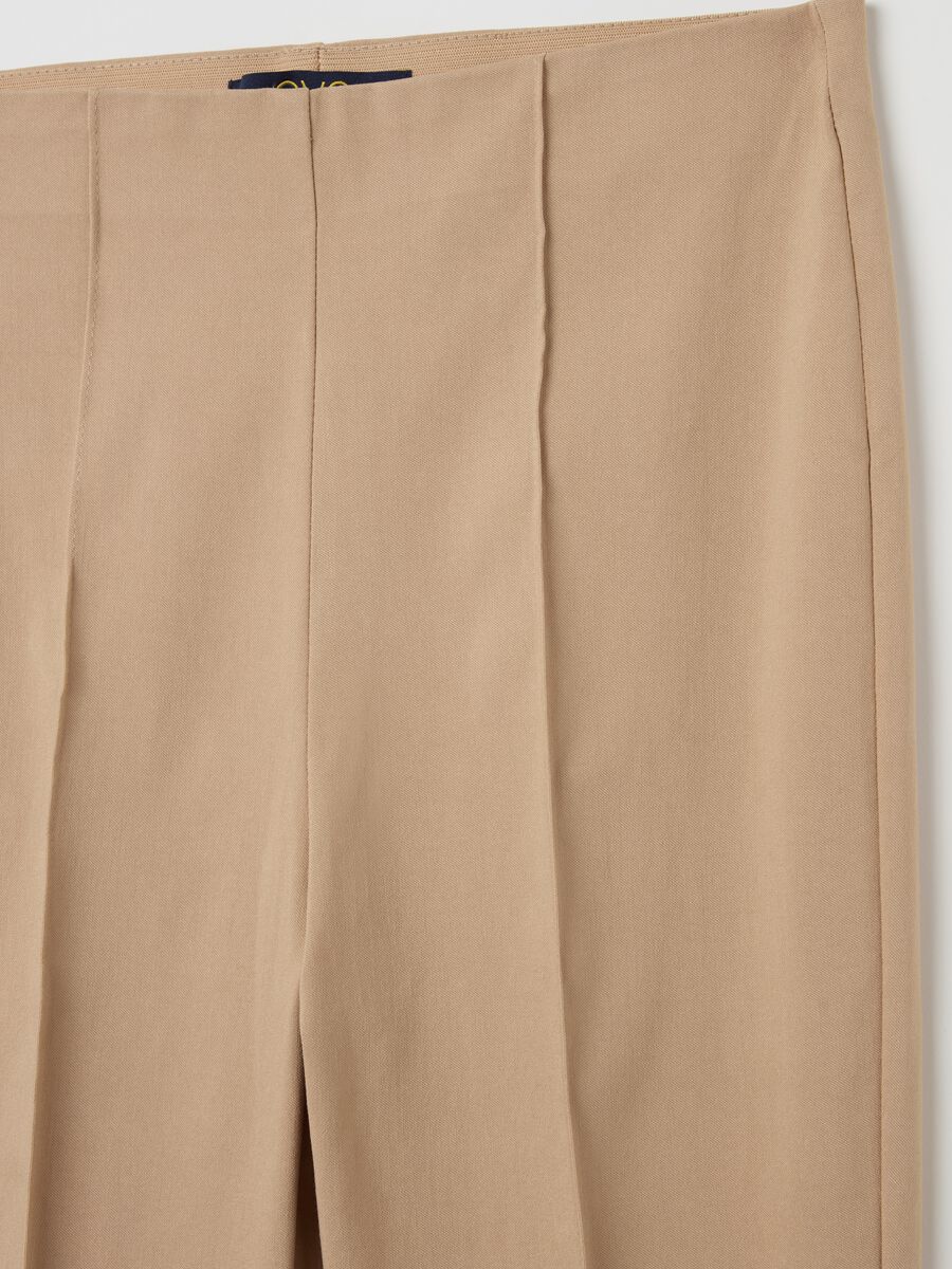 Cropped treggings with embossed seams_5