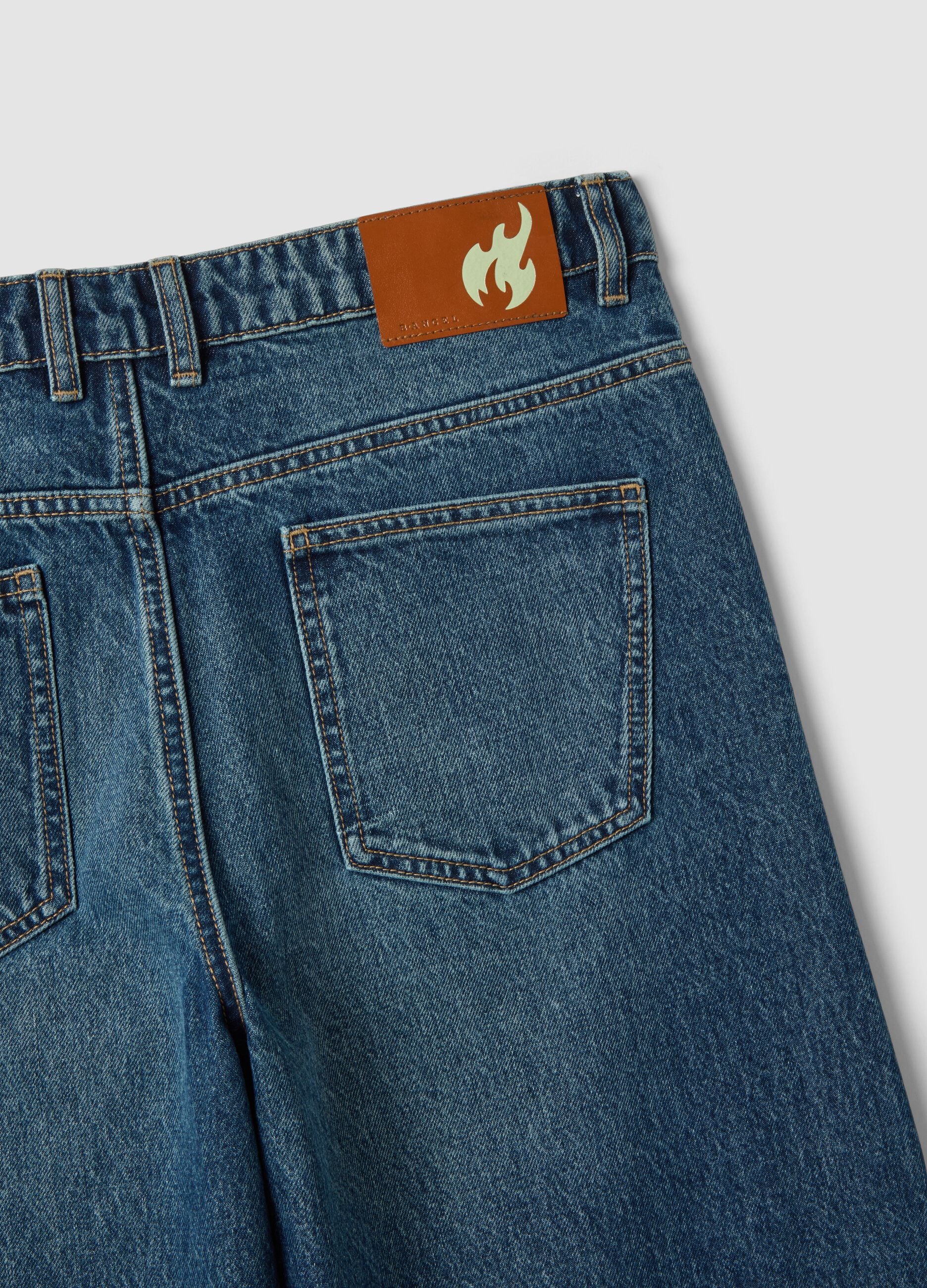 Blue denim barrel jeans in pure cotton