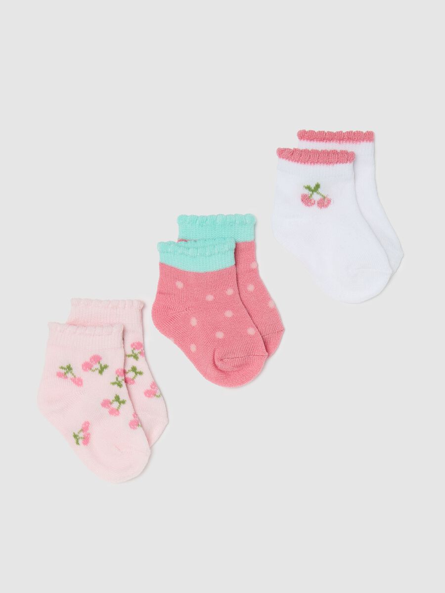 Three-pair pack stretch short socks with cherries design_0