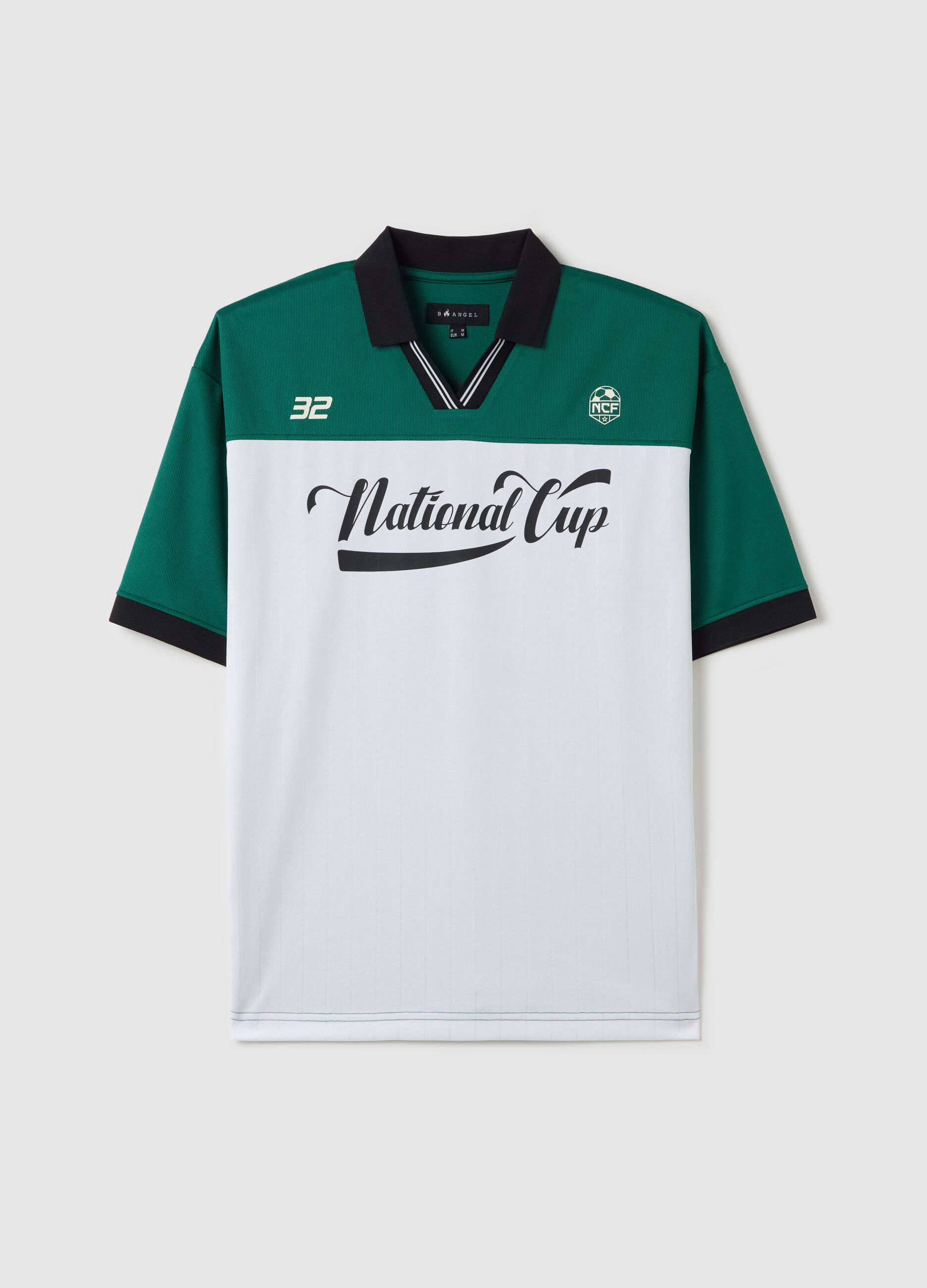 T-shirt bianca e verde con stampa
