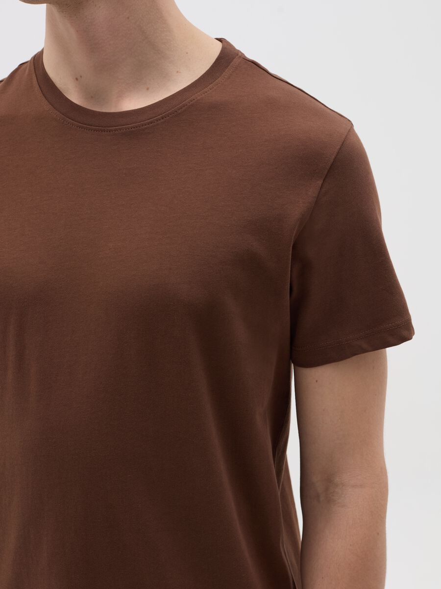 Relaxed-fit T-shirt with round neck_2