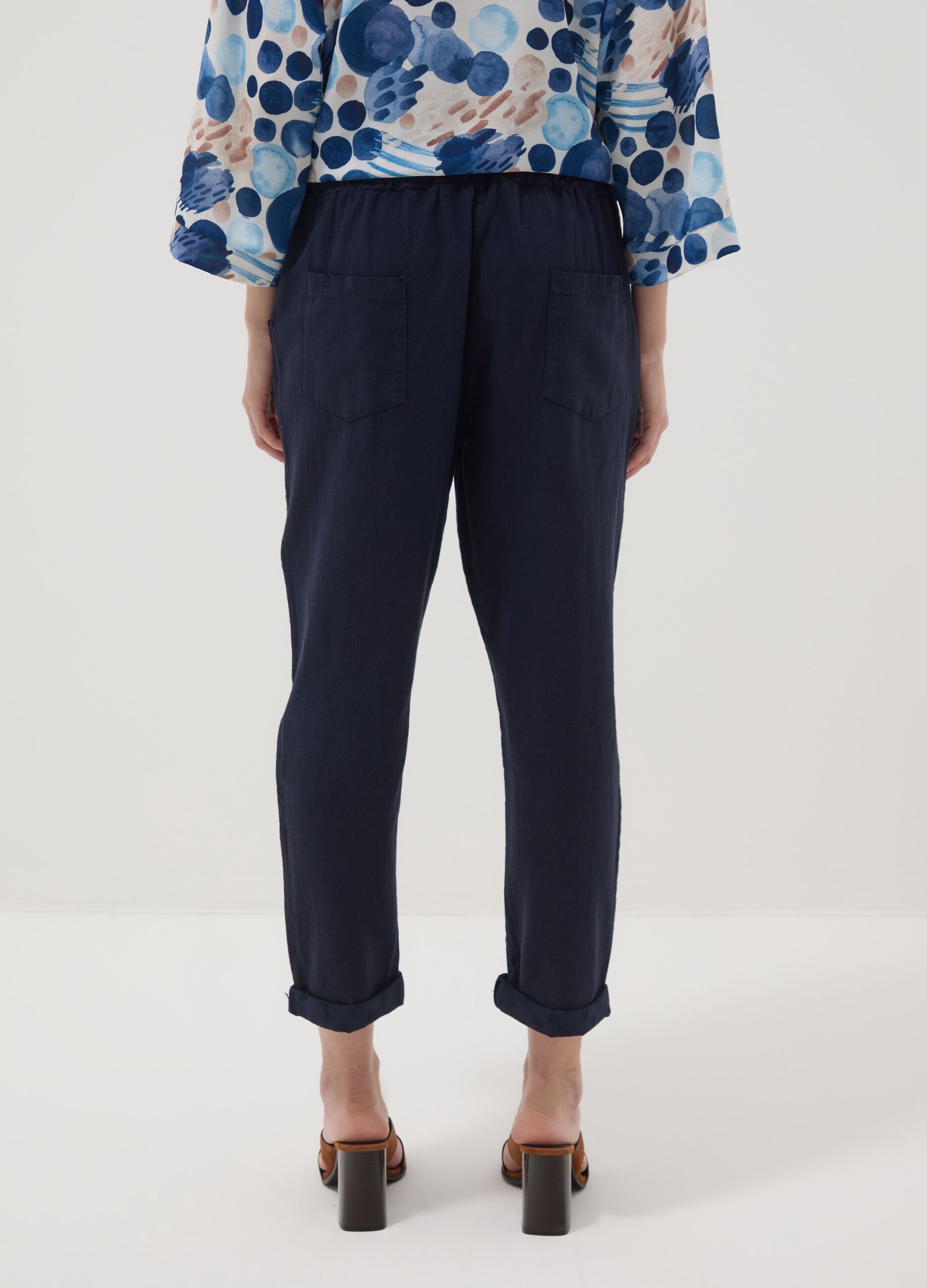 Blue linen and cotton blend trousers