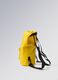 Zaino giallo impermeabile con tasca frontale_1