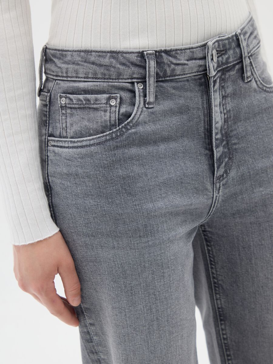 Grey Stretch Regular Waist Jeans_3