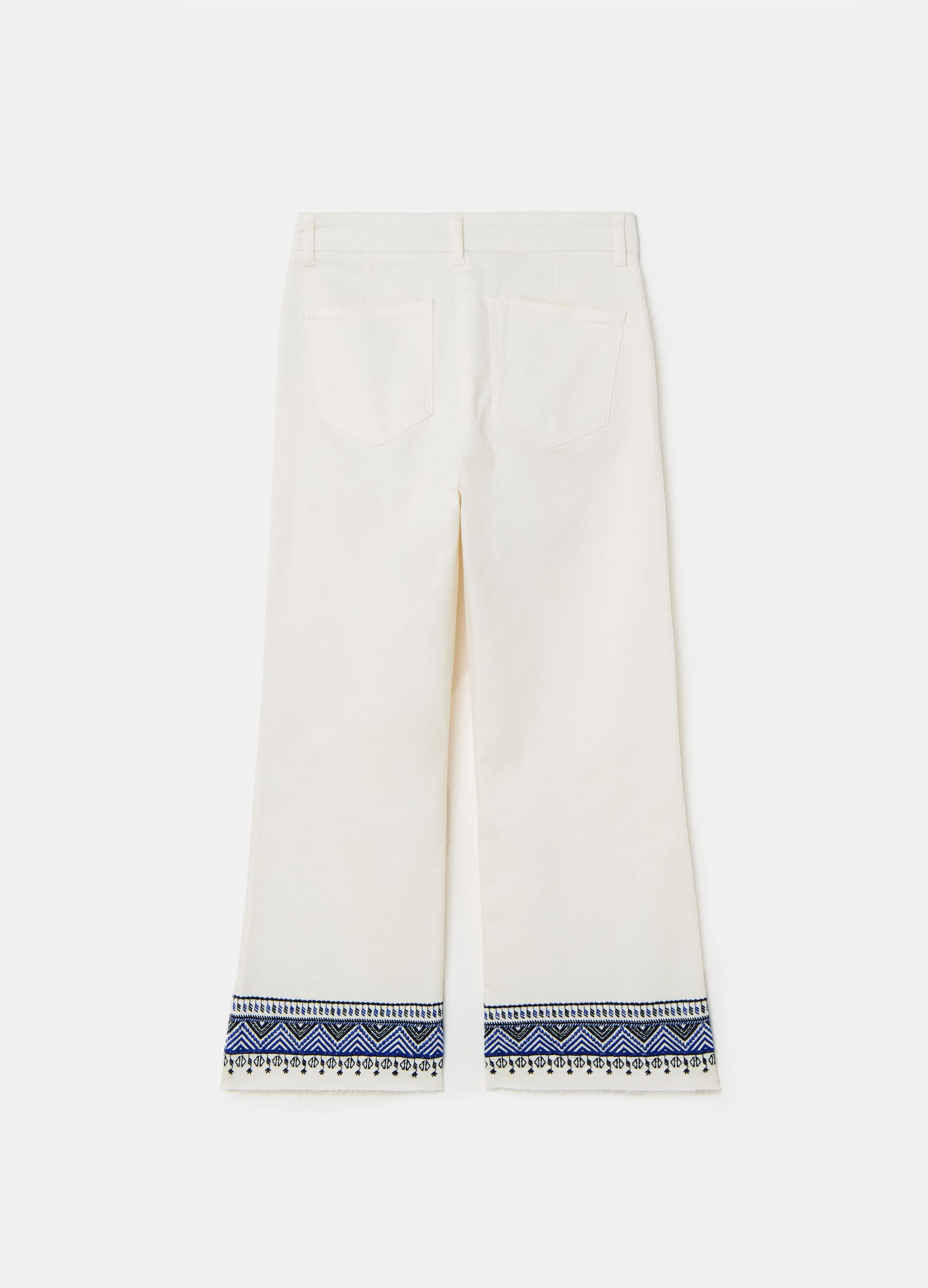 Jeans wide leg con ricami etnici