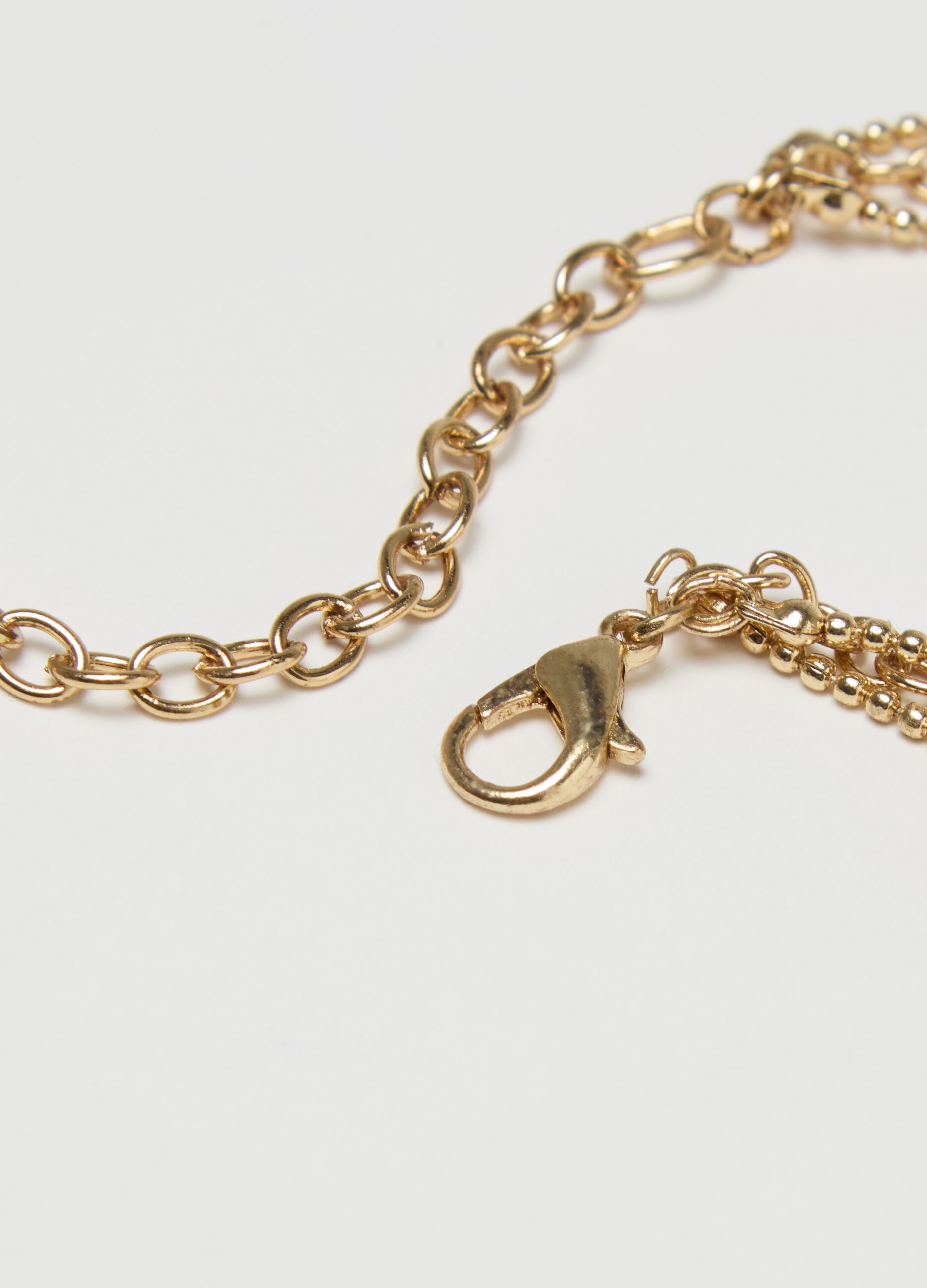 Collana lunga con pendenti a catena