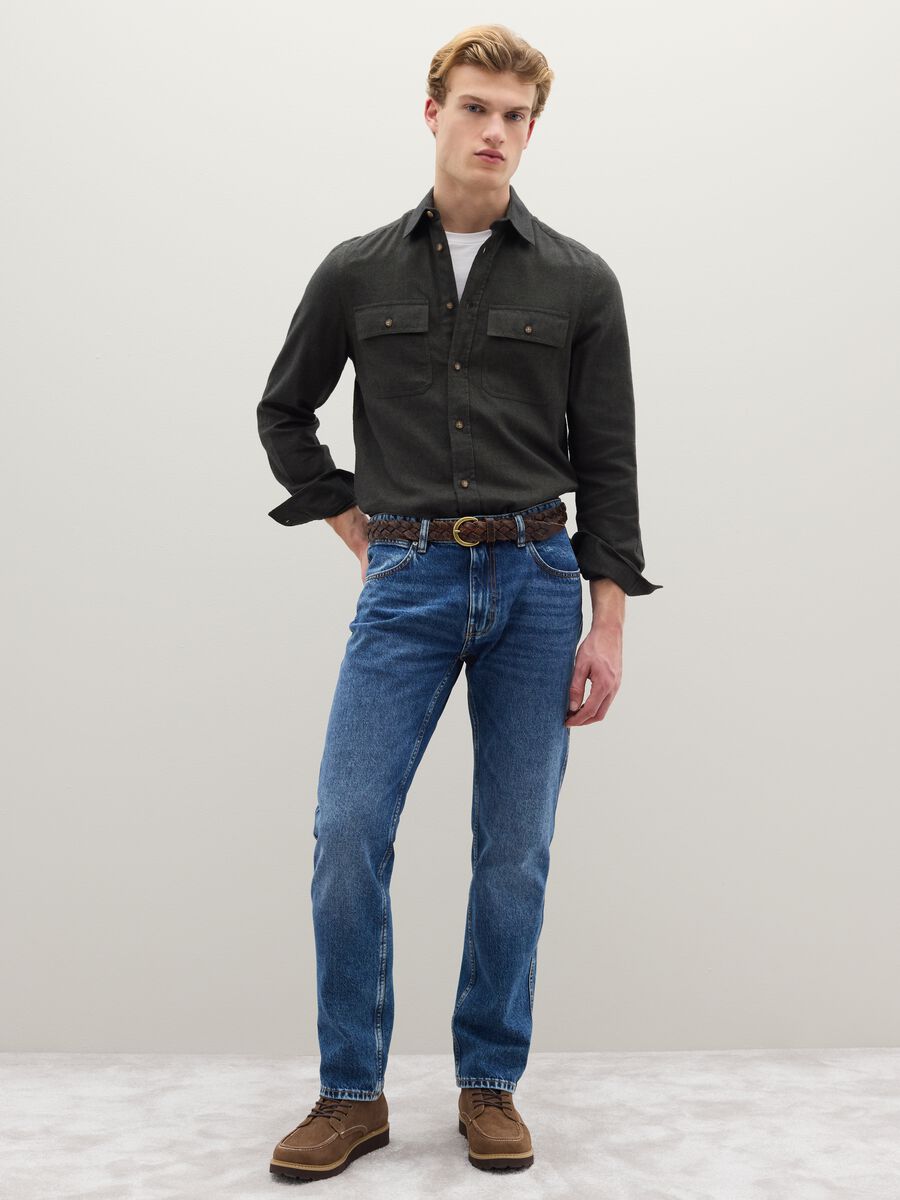 Camicia in puro cotone nero regular fit con tasche_2