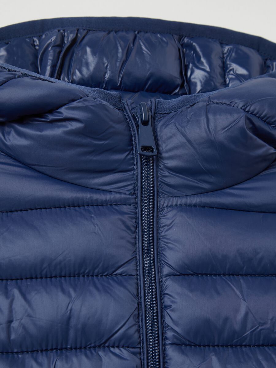 Piumino ultralight con cappuccio_2