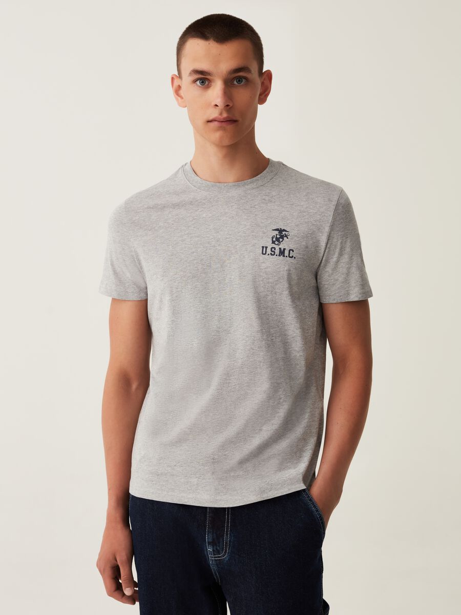 T-shirt girocollo con stampa_0