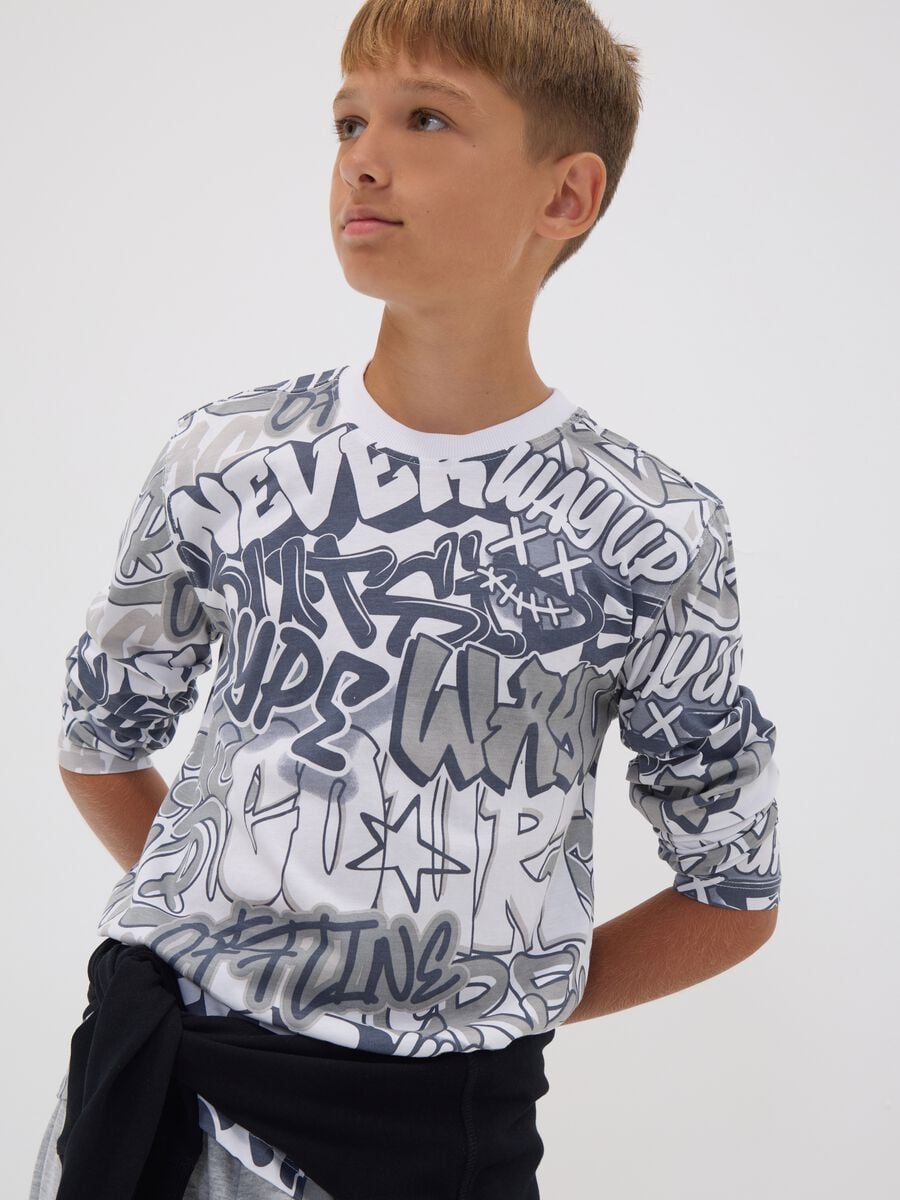 T-shirt bianca in puro cotone organico con graffiti per ragazzo relaxed fit_0