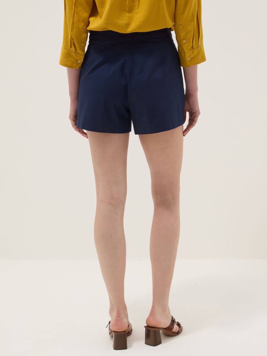 Shorts blu in puro cotone regular fit_3