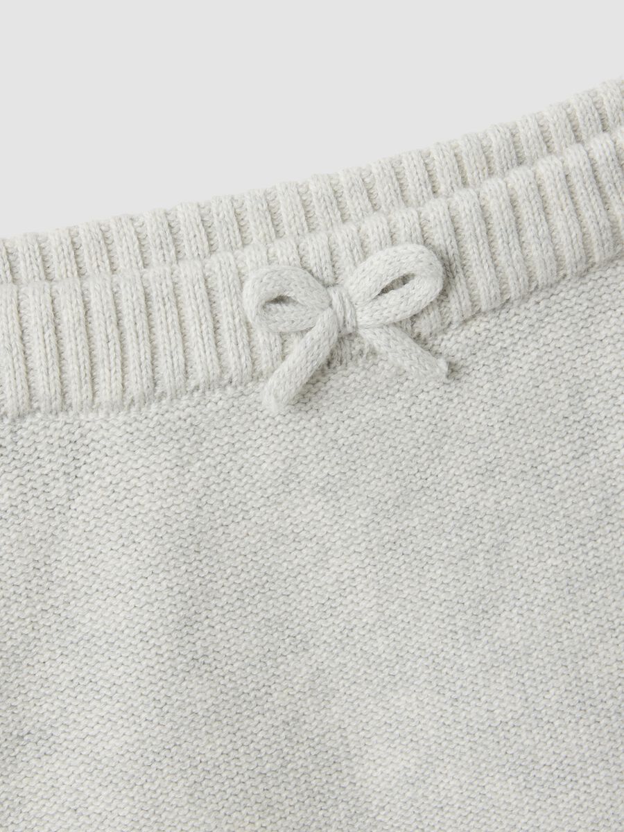 Completo grigio in maglia di puro cotone organico per neonati_3